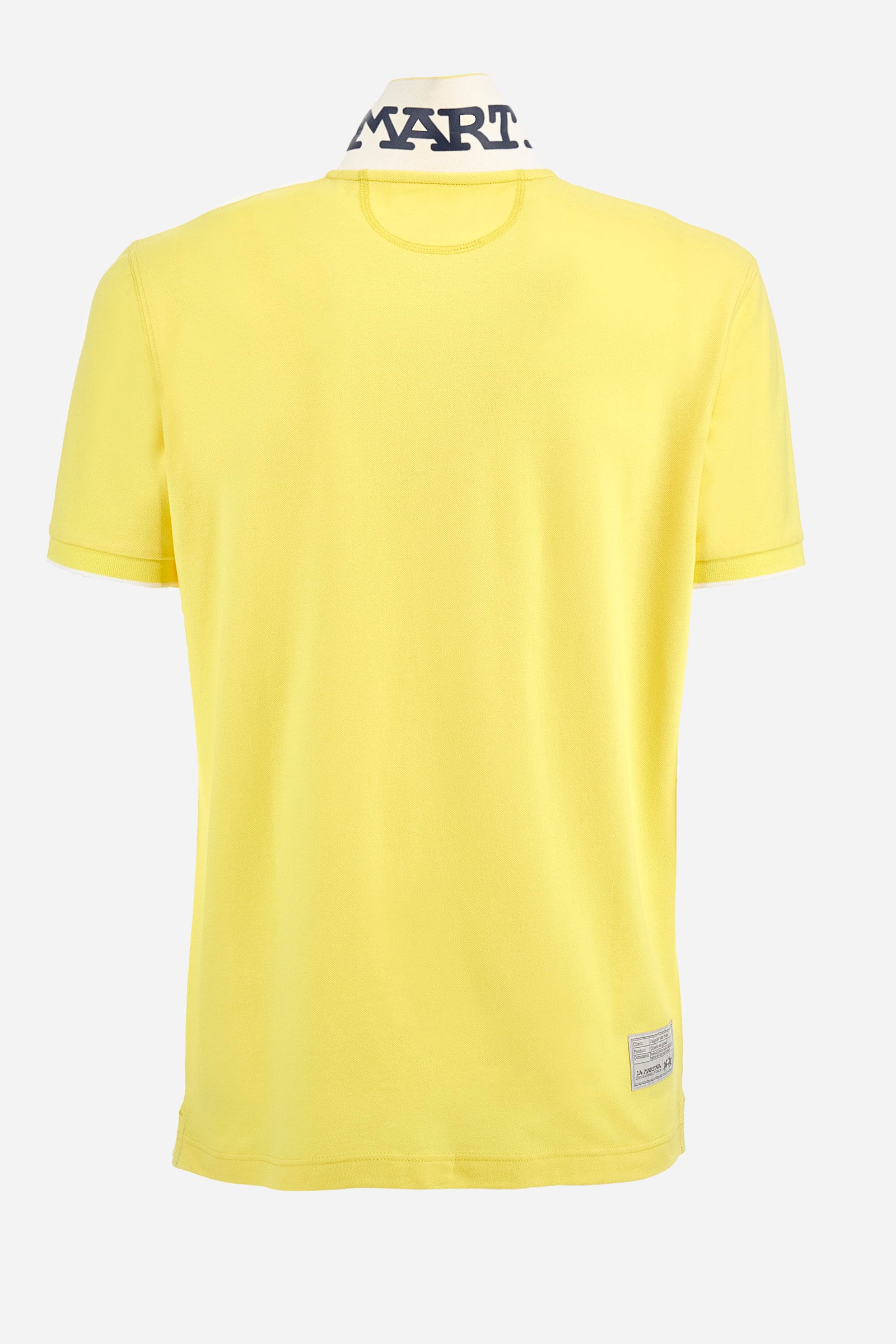 Men's plain short-sleeved polo shirt made from stretch piqué. Featuring a two-button fastening and a ribbon on the inside collar in contrasting coloured grosgrain. The collar and cuffs are in matching rib knit, with the undercollar also in rib knit but in a contrasting colour. The large logo is embroidered on the chest, left side with contrasting coloured thread. The undercollar features a print of the La Martina lettering in a contrasting colour. Regular fit. The model is wearing a size L. - Aurora