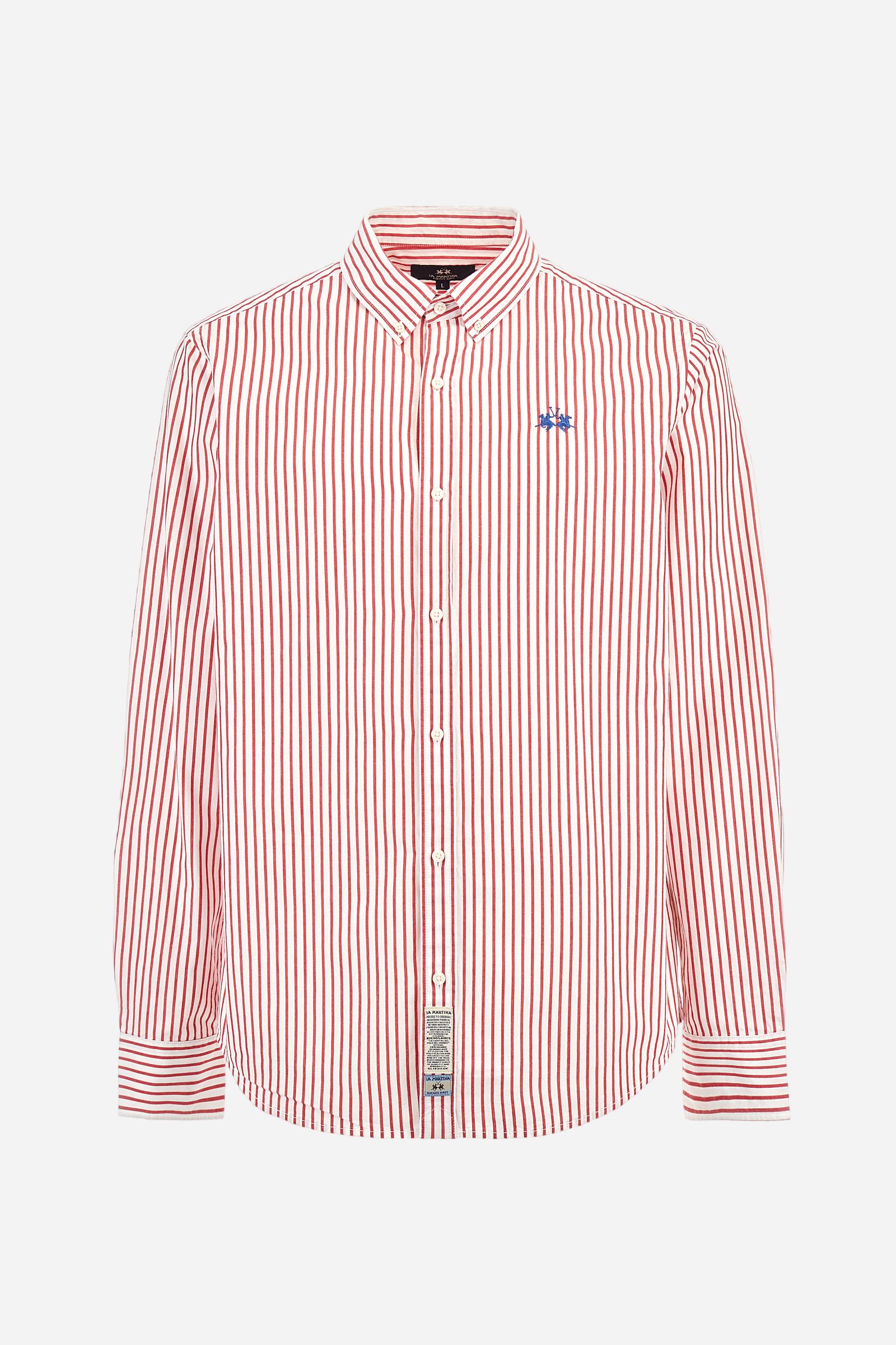 Men's two-tone striped long-sleeved shirt made from cotton poplin. Featuring a button-down collar and woven labels at the bottom of the opening. The logo is embroidered on the chest, over the heart, in contrasting thread. Regular fit. The model is wearing a size L. - Optic White/Poppy re