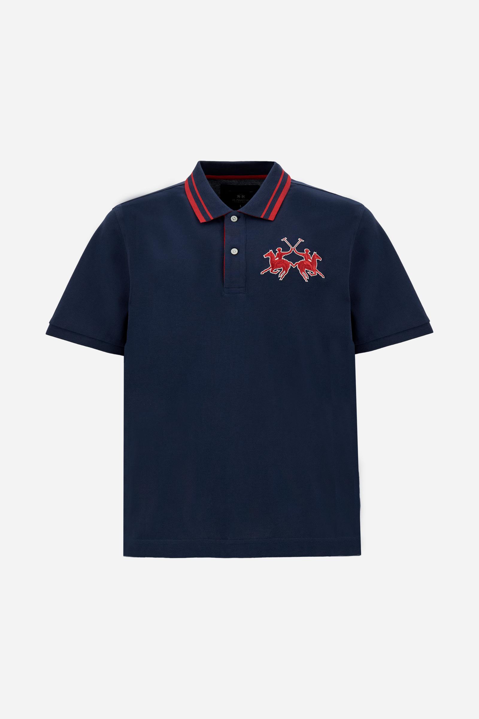 Men’s short-sleeve cotton piqué polo shirt with a new contemporary fit. Embroidered maxi logo and bold colour contrasts define the style. - Navy