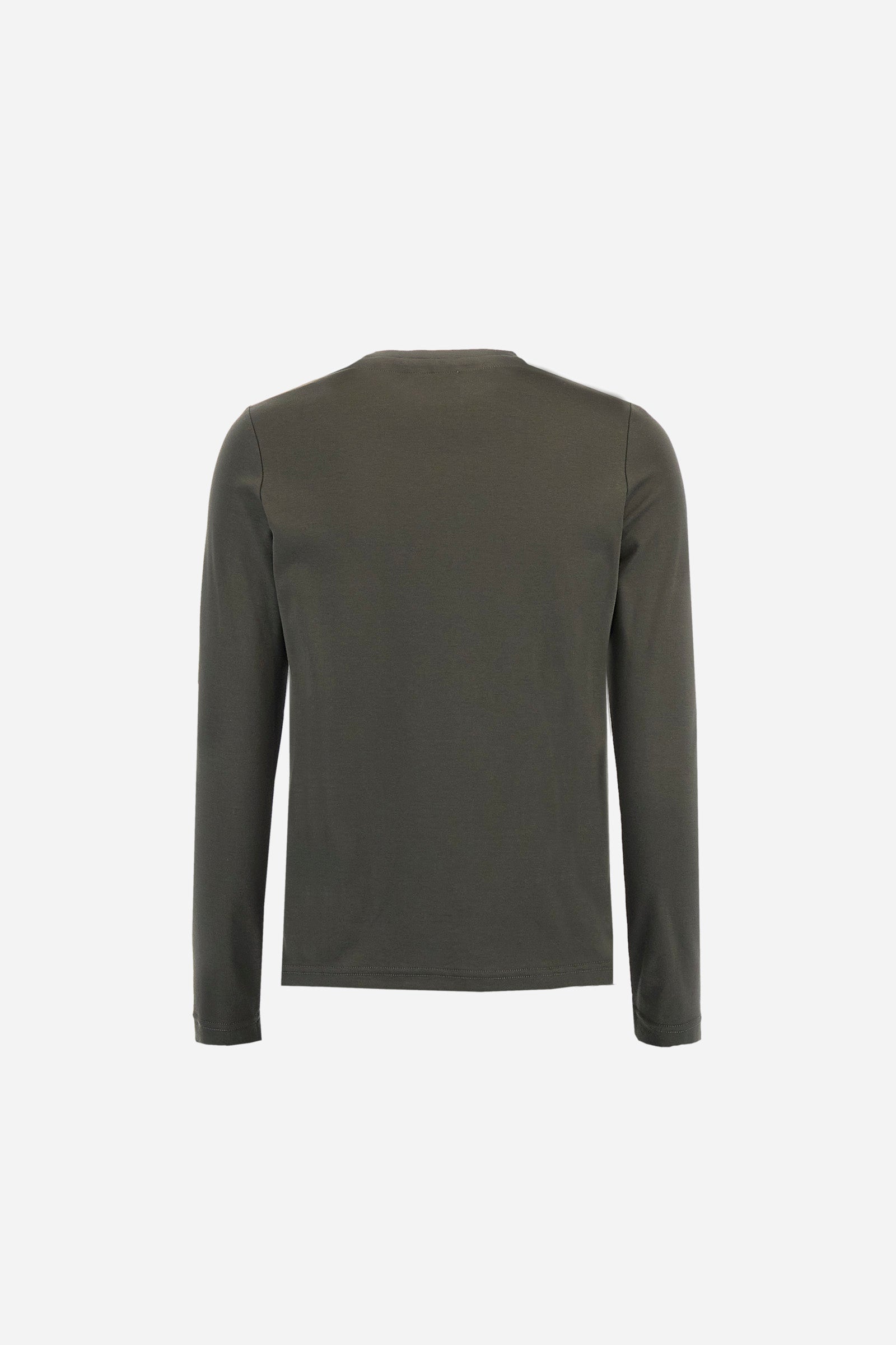 Women’s long-sleeve crew-neck T-shirt in 100% cotton jersey. The smooth, fluid fabric feels silky on the skin. On the chest, a large sequin patch number is paired with brand-identifying embroidered lettering, while a small logo is embroidered underneath. Regular fit for a versatile piece that combines simplicity with subtle glamour. Model wears size 2. - Falcon