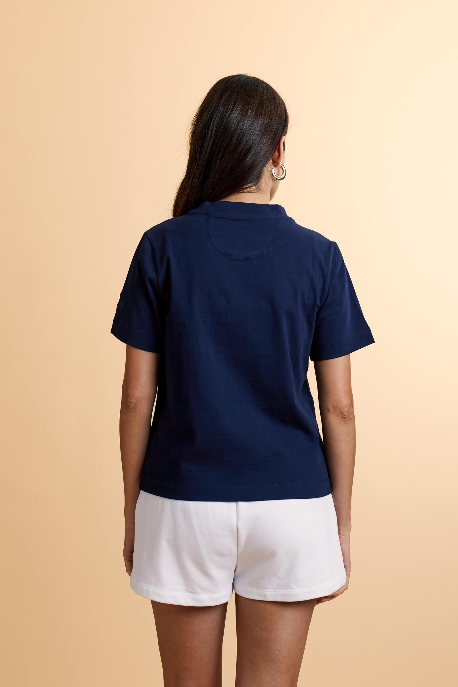 Women’s cotton jersey T-shirt with boxy fit and ribbed collar. Maxi embroidered logo on the sleeve. - Navy