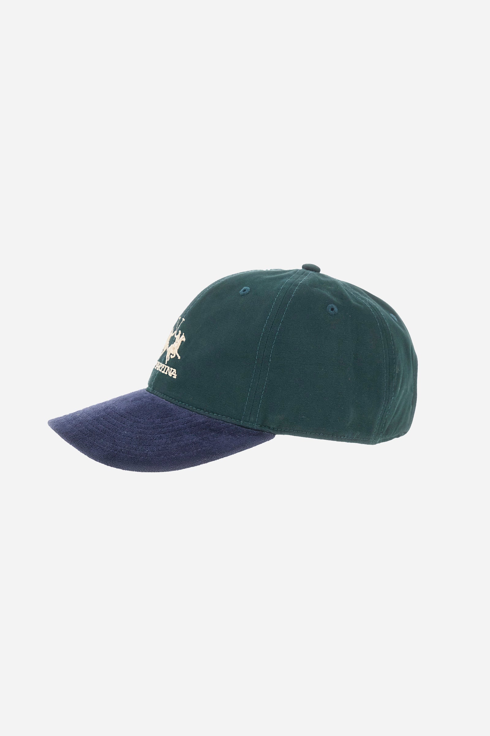 Unisex two-tone baseball cap, made from 100% cotton. Contrasting visor. The logo is embroidered on the front. Adjustable fastening. - PineGroove/Navy Blaz