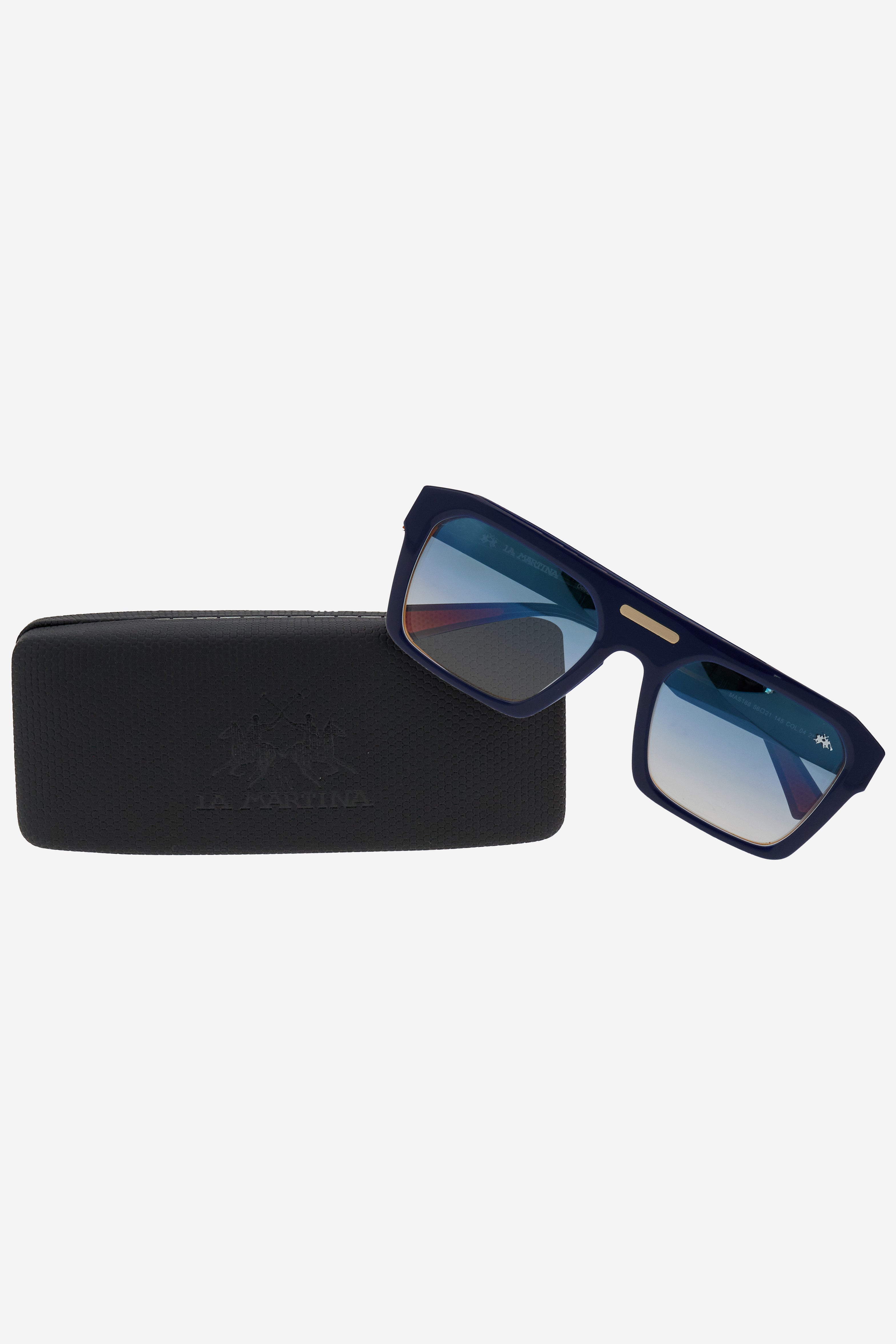 Men's sunglasses with a square frame, featuring a clean and contemporary design. Made of acetate, a material chosen to ensure lightness, resistance and a high-quality finish.Gradient mineral lenses offer effective UV protection, reducing glare and ensuring clear, comfortable vision. The mineral glass, appreciated for its transparency and durability, completes the model with a high-level performance.Shaft width: 145 mmCalibre (lens diameter): 56 mmBridge: 21 mm - BLACK/WHITE/ORANGE