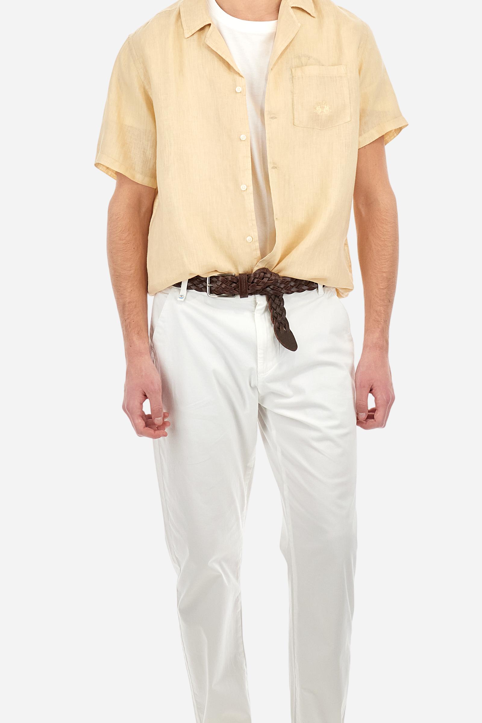 Men's plain short-sleeved T-shirt, made from 100% cotton. Large logo embroidered on the front. Regular fit. The model is wearing a size L. - Optic White