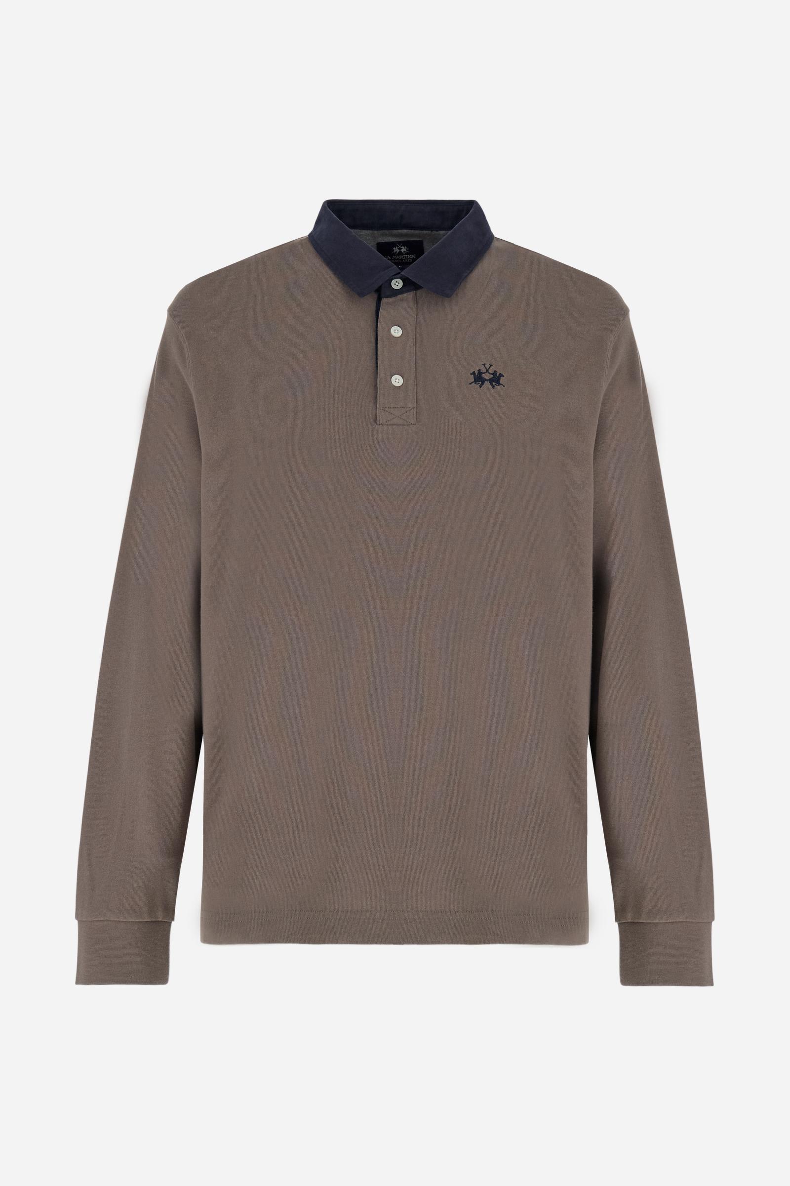 Classic men’s long-sleeve polo in soft-touch 100% cotton jersey. Contrast gabardine collar, three-button placket with multicolor striped tape. Iconic La Martina lettering printed in contrast under the collar. Small contrast logo embroidered on the chest. Regular fit for a balanced silhouette. Model wears size L. - Falcon
