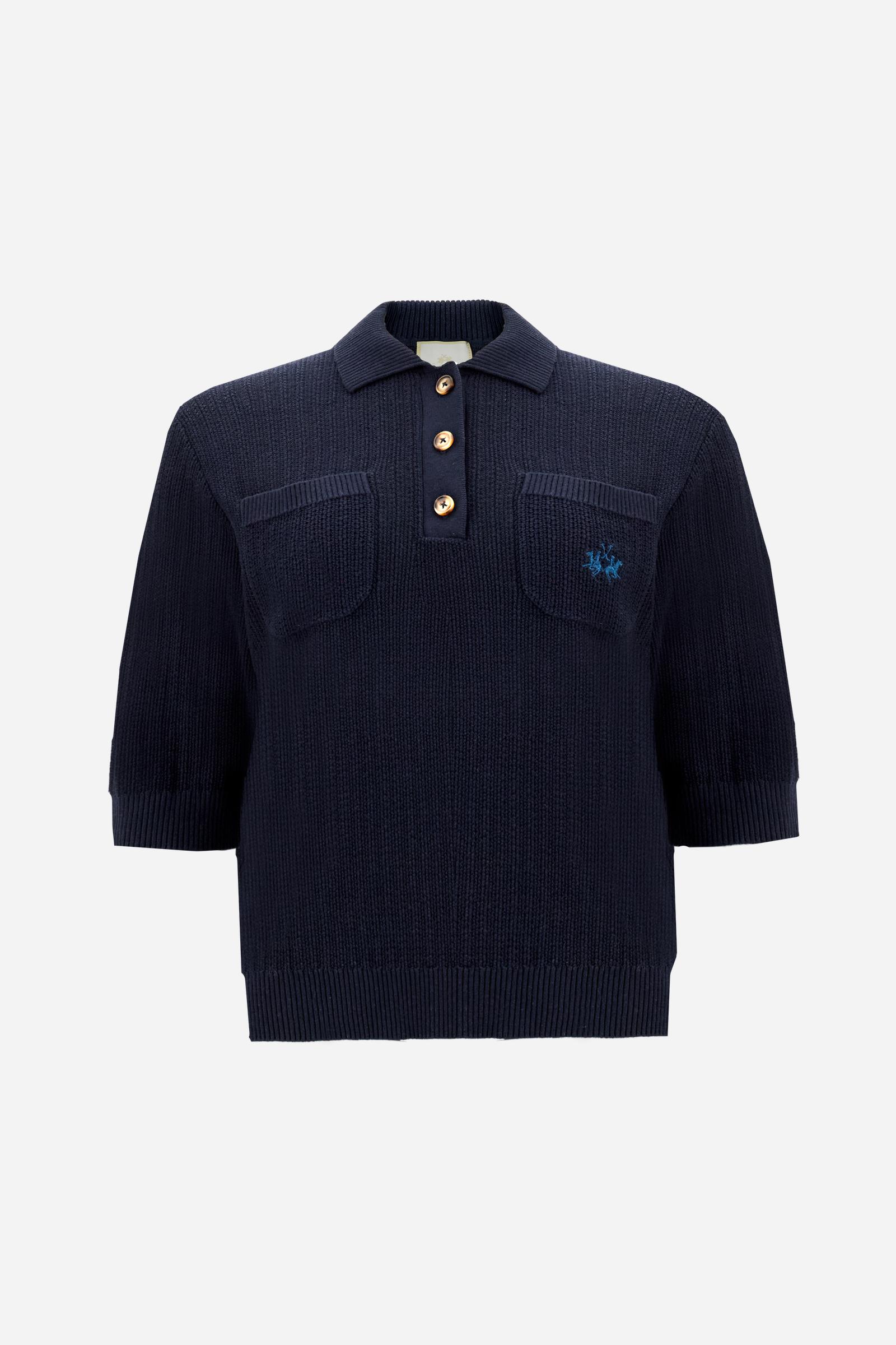 Women’s short-sleeve cotton openwork knit polo shirt. Classic collar, front closure, patch pockets and delicate embroidered detail on the chest. - Navy