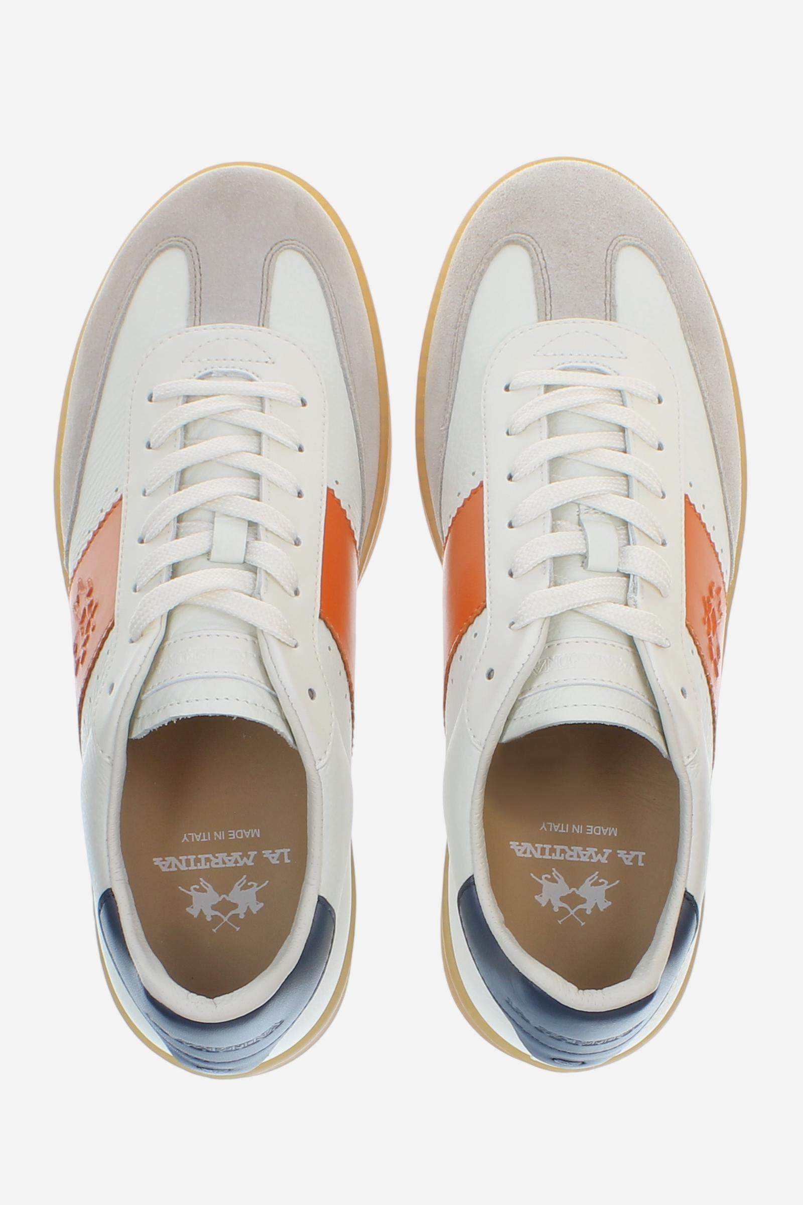 Retro tennis sneakers in leather and suede with handcrafted details. Contrast side band and stitched latex sole. - Red Orange/Off white