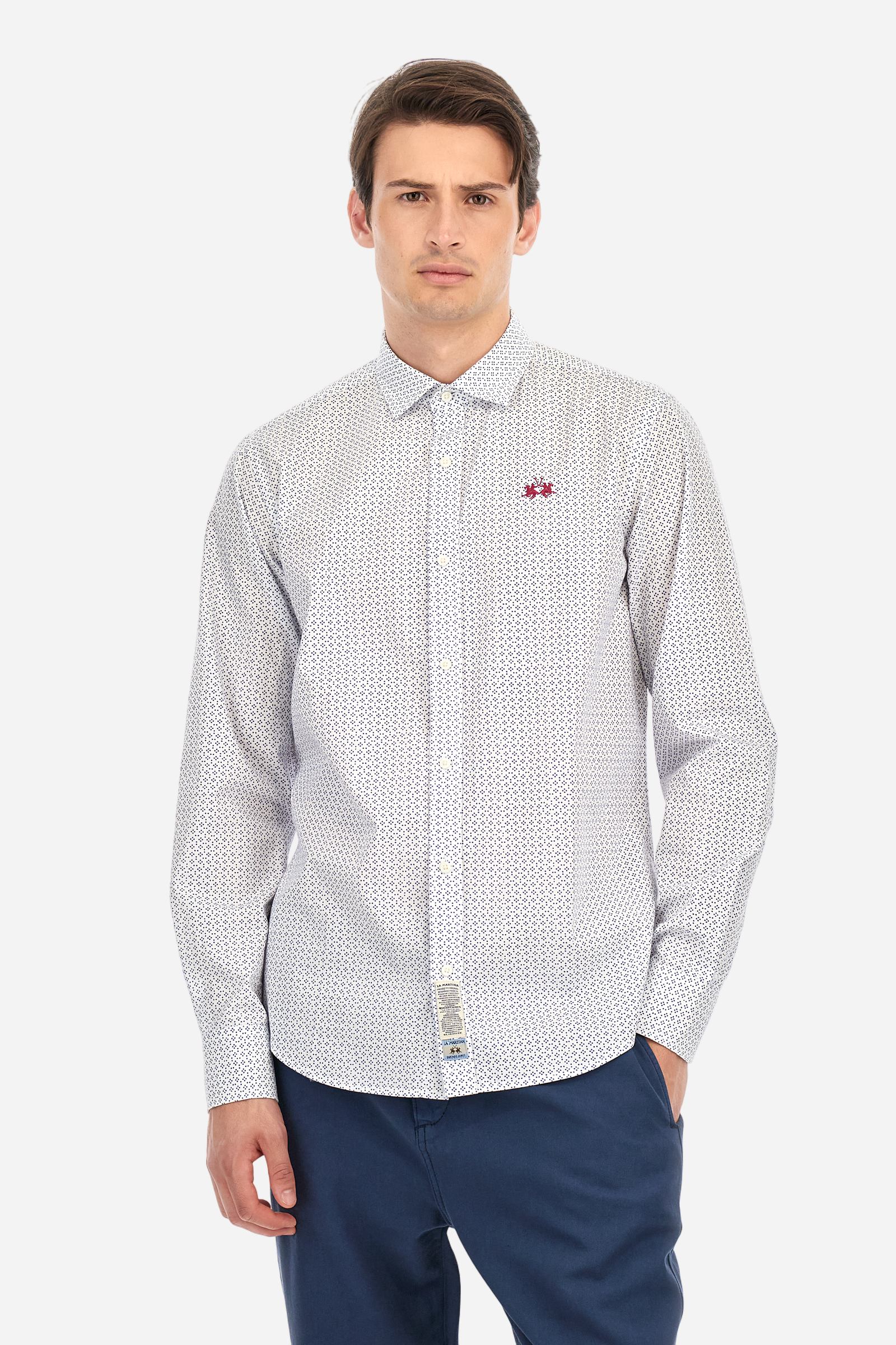 Men's long-sleeved shirt made from cotton poplin printed with a monochrome graphic design. Spread collar. The brand's signature woven labels are sewn onto the opening at the hem. The logo is embroidered in contrasting thread on the left side of the chest. Regular fit. The model is wearing a size L. - Opticwhite/Limonges