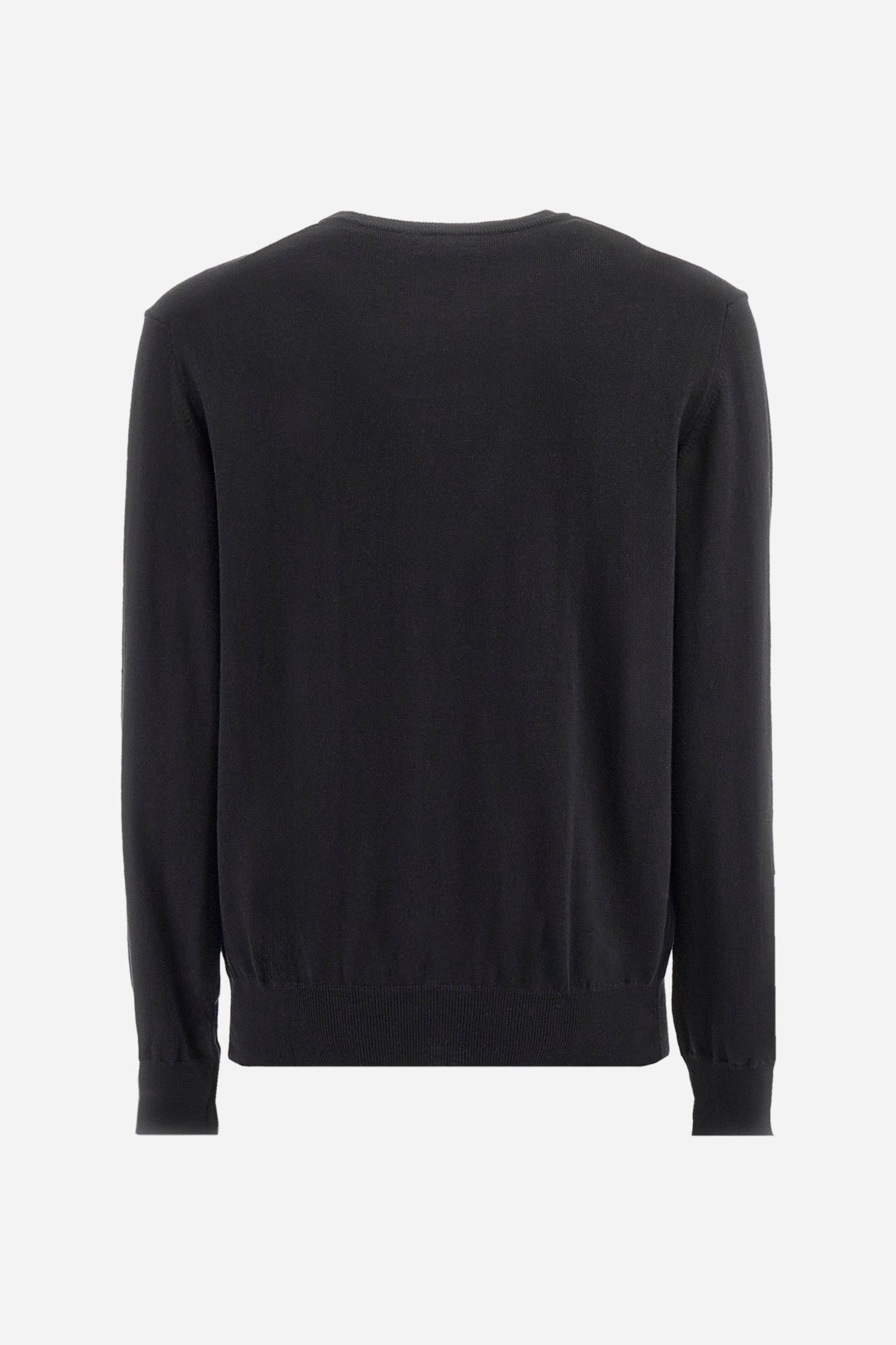 Men's plain crew neck pullover with long sleeves. Made from a blend of cotton and wool. Ribbed hem and neckline. Featuring a small embroidered logo on the front. Regular fit. The model is wearing a size L. - Black