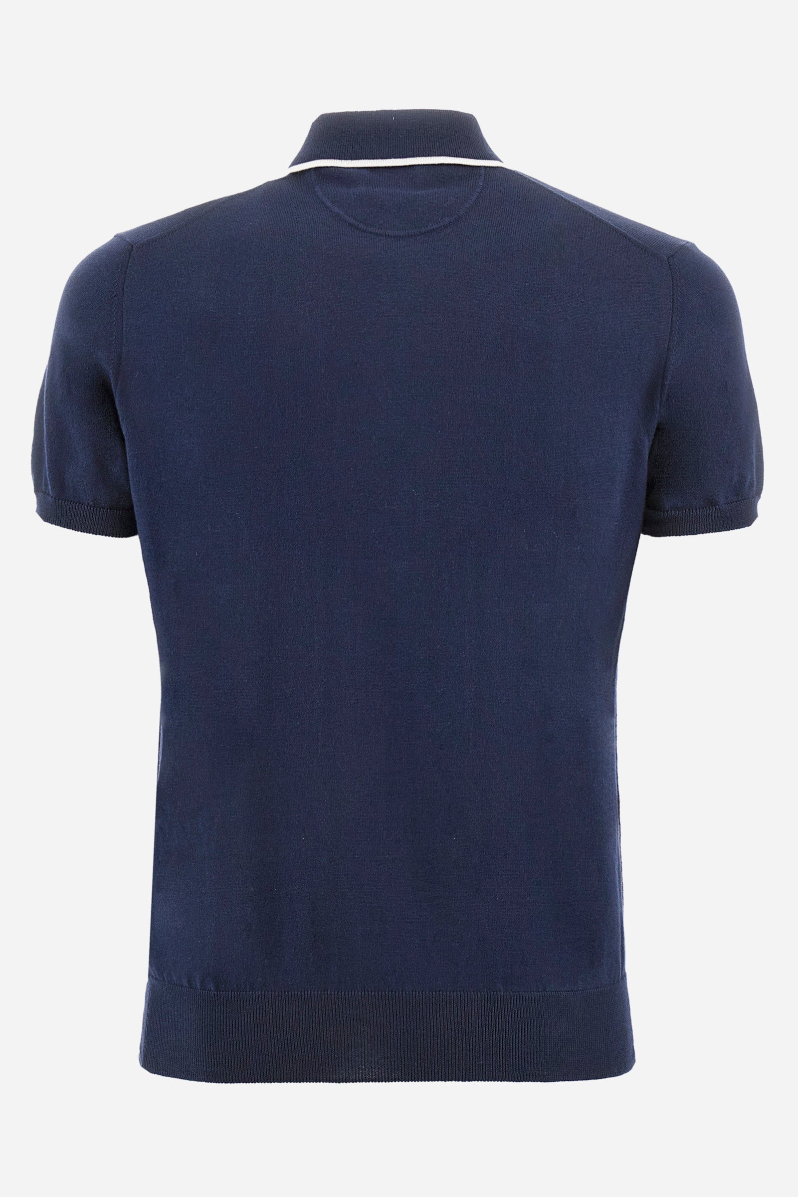 Men's short-sleeved, regular-fit polo-shirt in 100% soft cotton fabric. Classic collar with two buttons. Plain-coloured garment. A timeless wardrobe must-have from the Blue Ribbon Capsule Collection for everyday wear. The regular fit is suitable for any body type as the lines remain slim. Contrasting La Martina logo embroidered on the front. The model is 187 cm tall and wearing a size L. - Navy