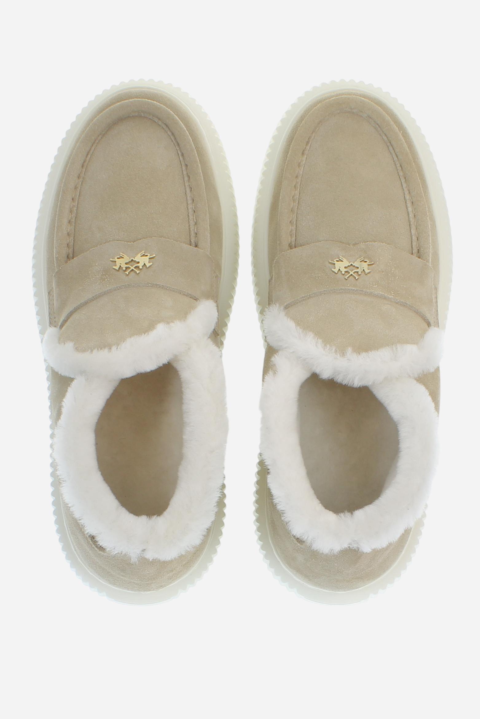 Women's sporty loafers in soft suede with metallic logos and sheepskin lining. Lightweight box soles for everyday comfort and elegance. - BEIGE