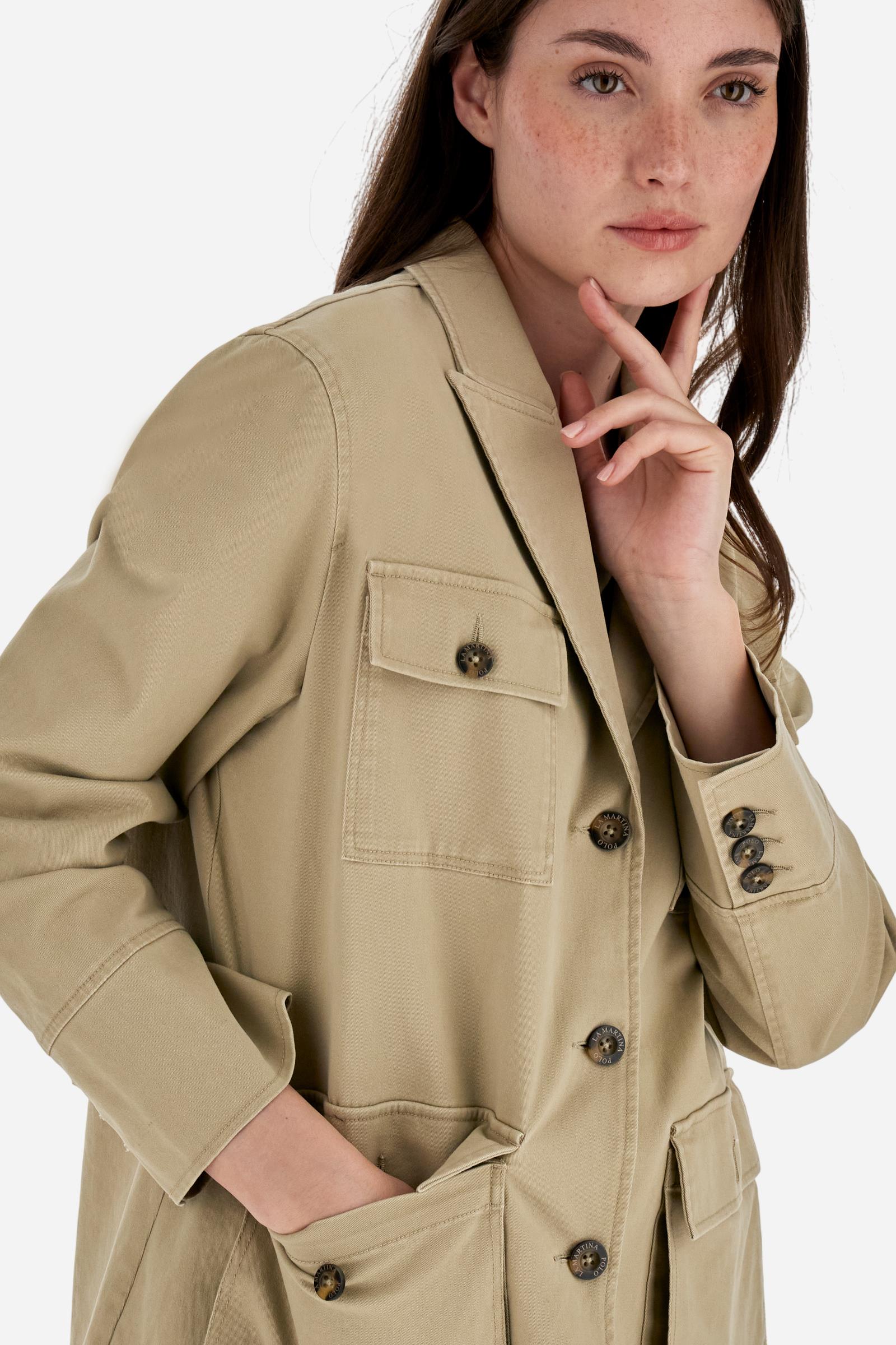 Chaqueta de mujer en sarga elástica con bolsillos grandes - Bice