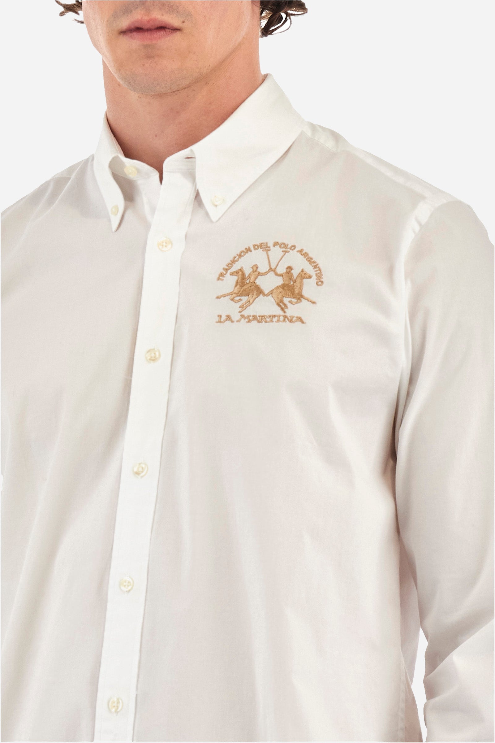 Men's long-sleeved, regular-fit button-down collar shirt. Classic cut. Contrasting La Martina logo embroidered on the chest. Perfect for wearing with a pair of jeans from the collection or elegant trousers. - Optic White