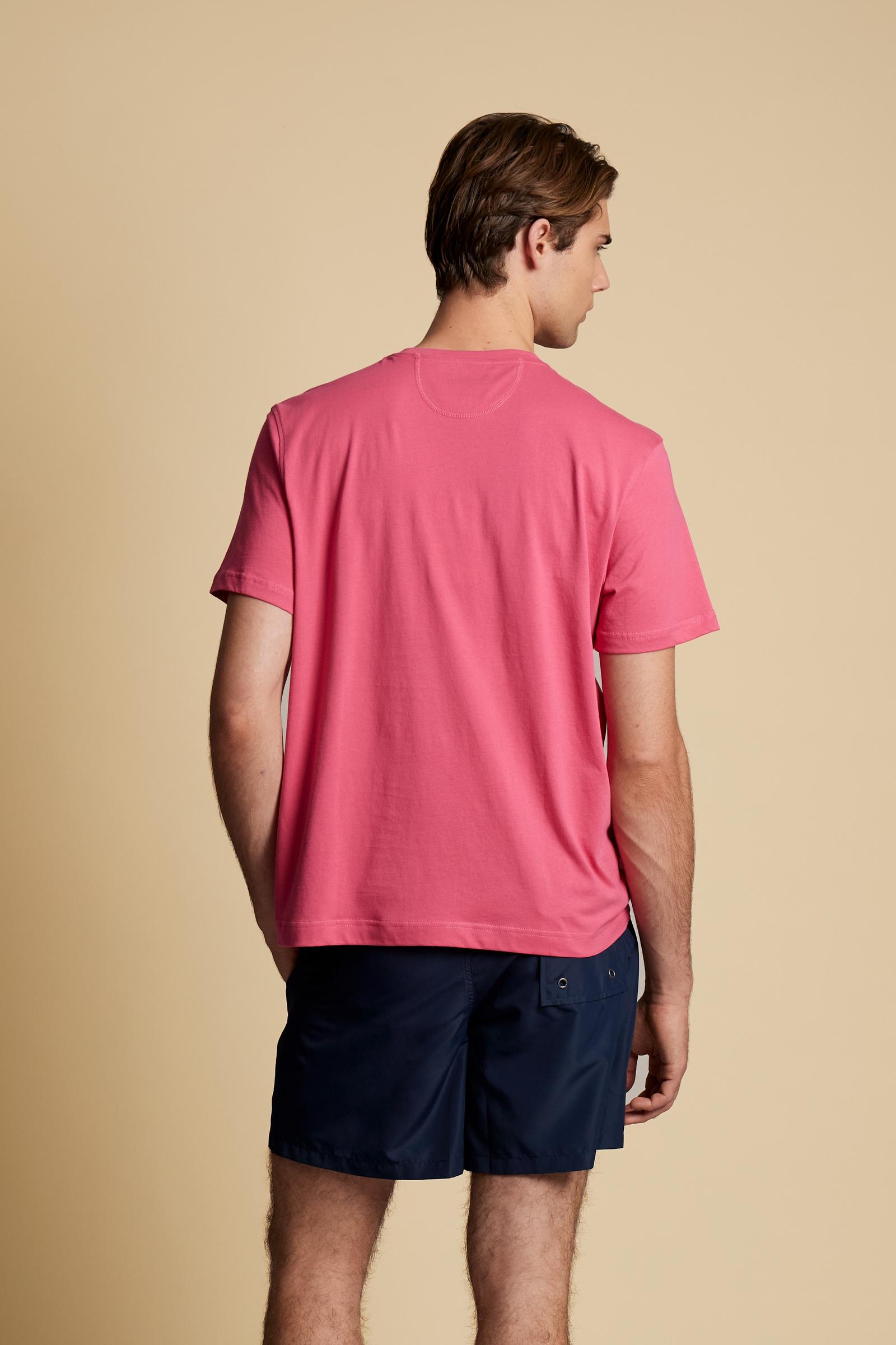 Men’s cotton jersey T-shirt with regular fit and ribbed crew neck. Small contrast embroidered logo. - Fandango Pink