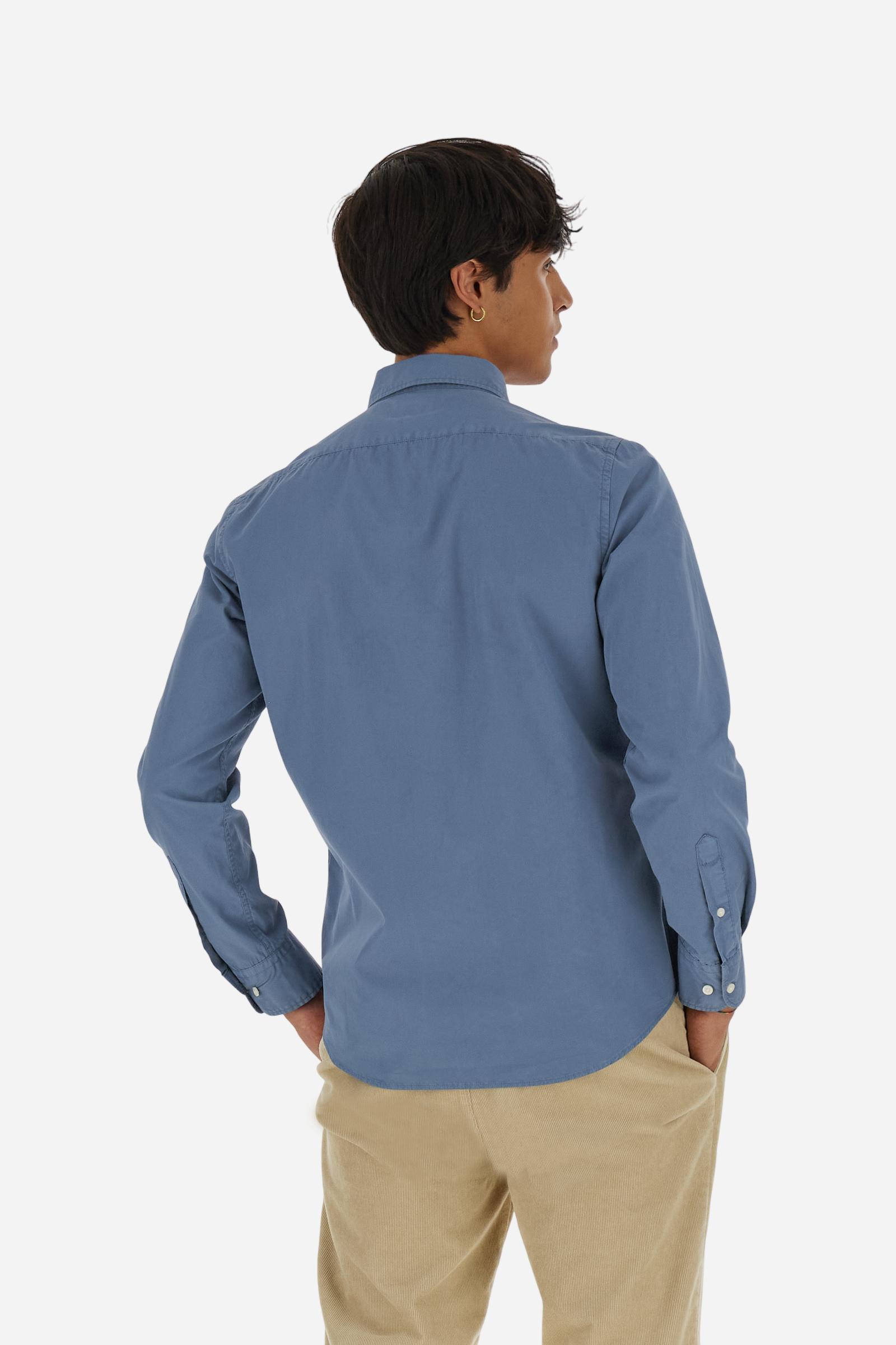Men's long-sleeved shirt in cotton poplin. Slim fit with button-down collar. - Flint Stone