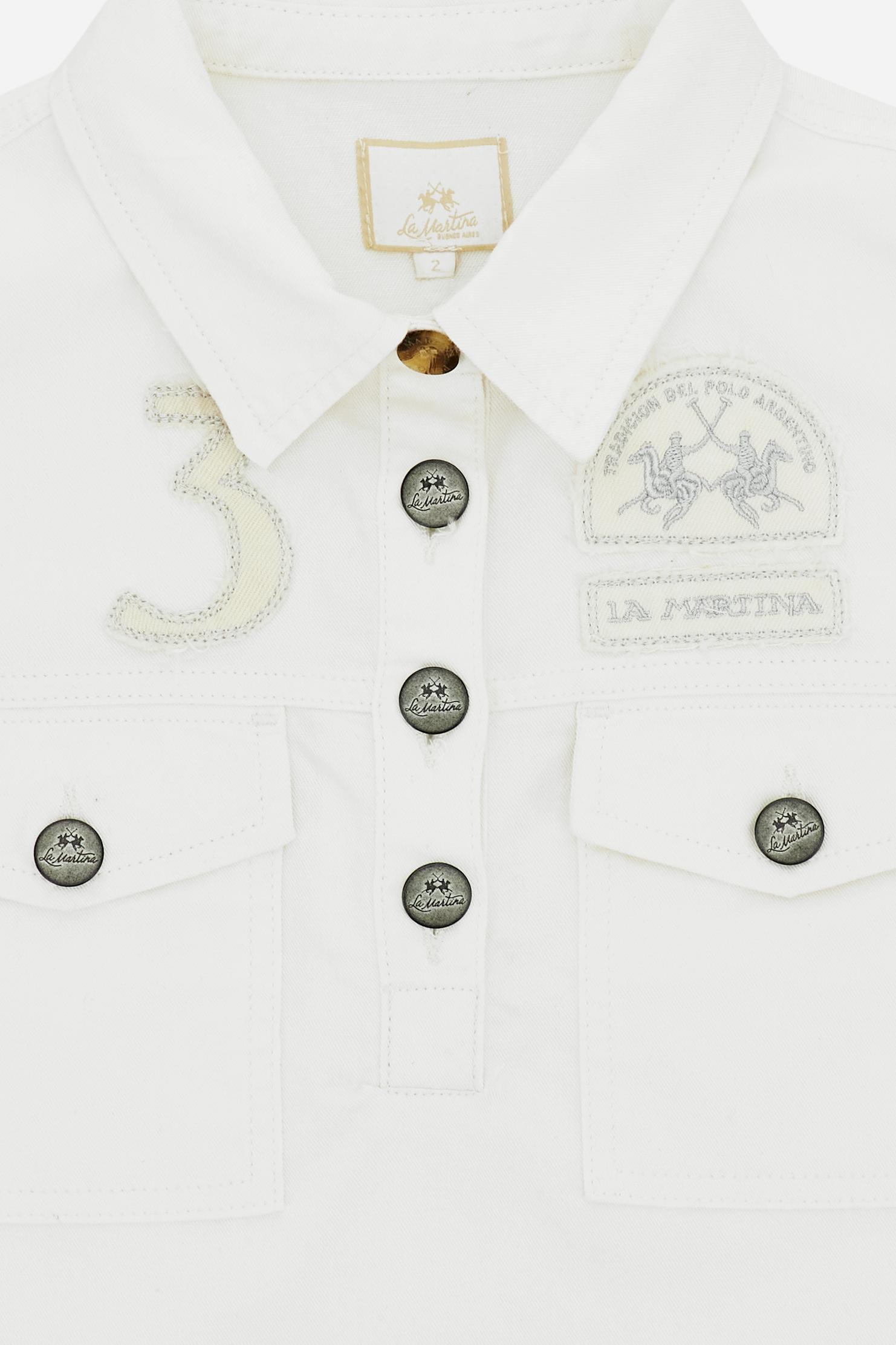 Women’s sleeveless dress in cotton and linen denim. Slightly flared silhouette with rounded hem, front button fastening with personalised buttons and applied patch pockets. - Off White