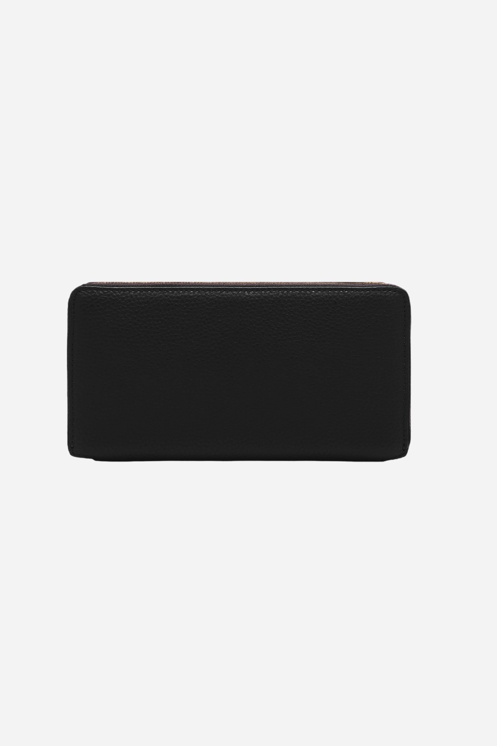 Zip around wallet in calfskin leather. Rectangular model with golden zip, interior compartments and branded metal detail. - Black