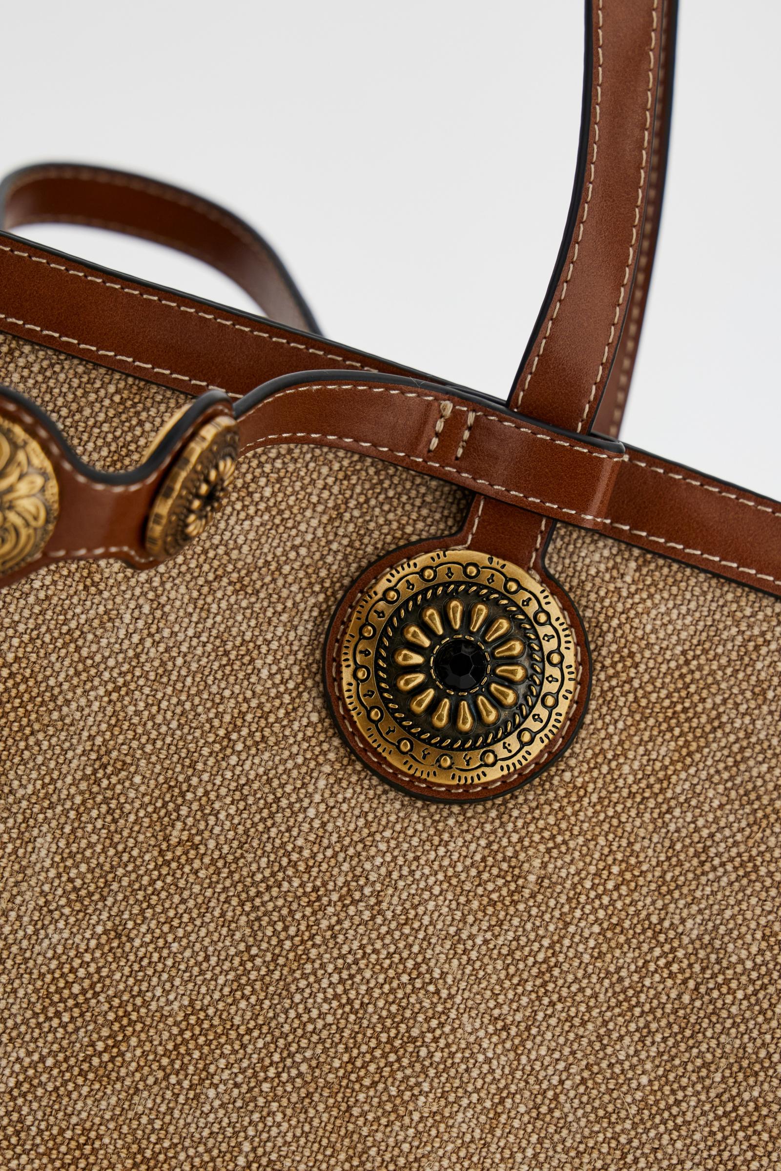 Linen-effect canvas shopping bag with gold floral studs – Gaucho Shopping Bag