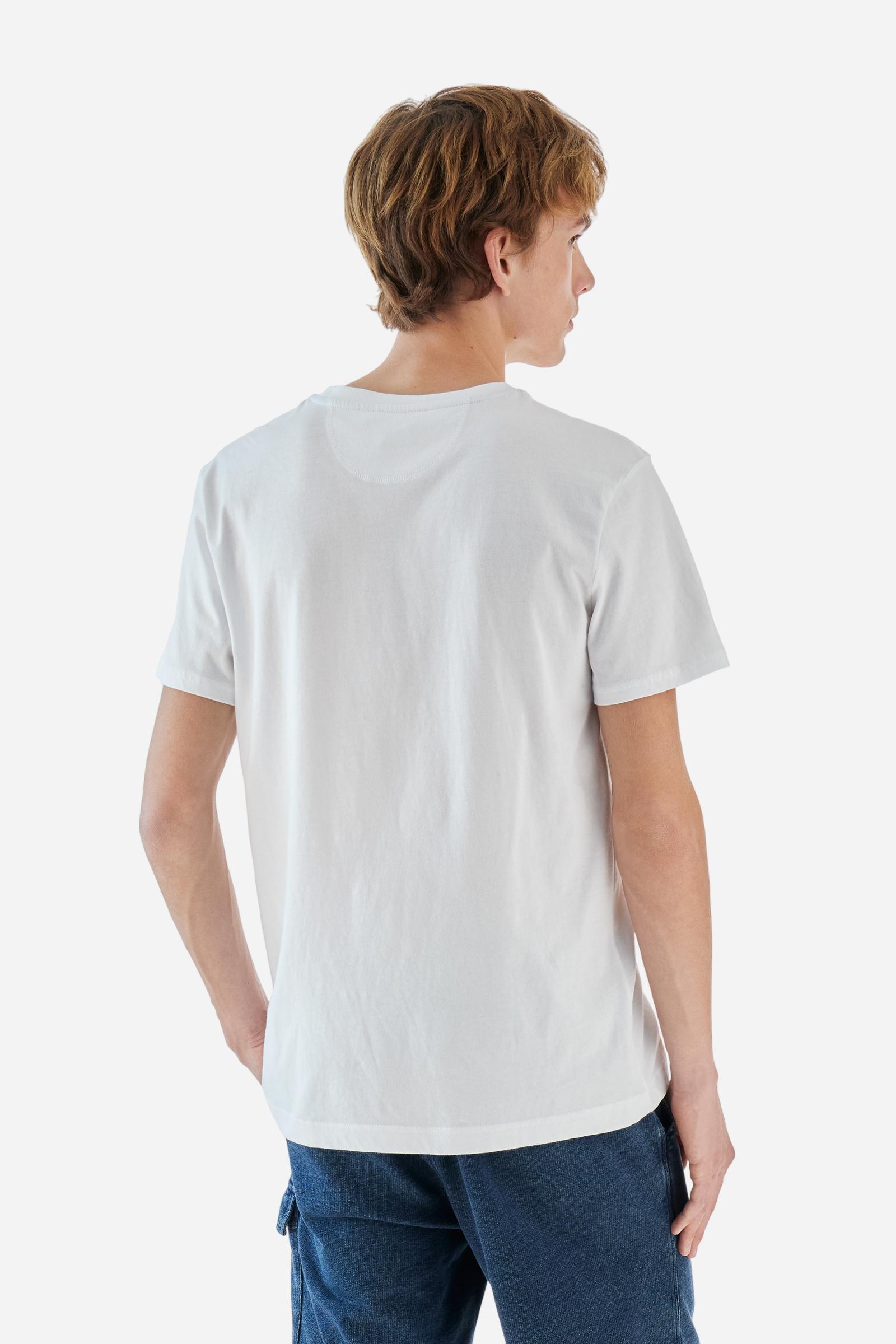 Men's solid color T-shirt, made of cotton jersey. Crew neck. The front features printed text as well as symbols and text created using embroidery techniques. The La Martina lettering is embroidered on the left chest. The fit is regular. The model is wearing size L. - Optic White