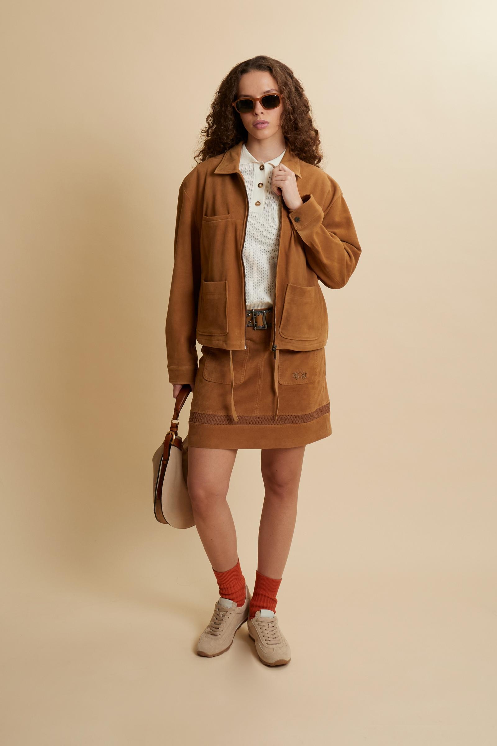 Women’s soft suede jacket in tobacco color with front zip closure. Patch pockets and maxi embroidered logo on the back. - Monk's Robe