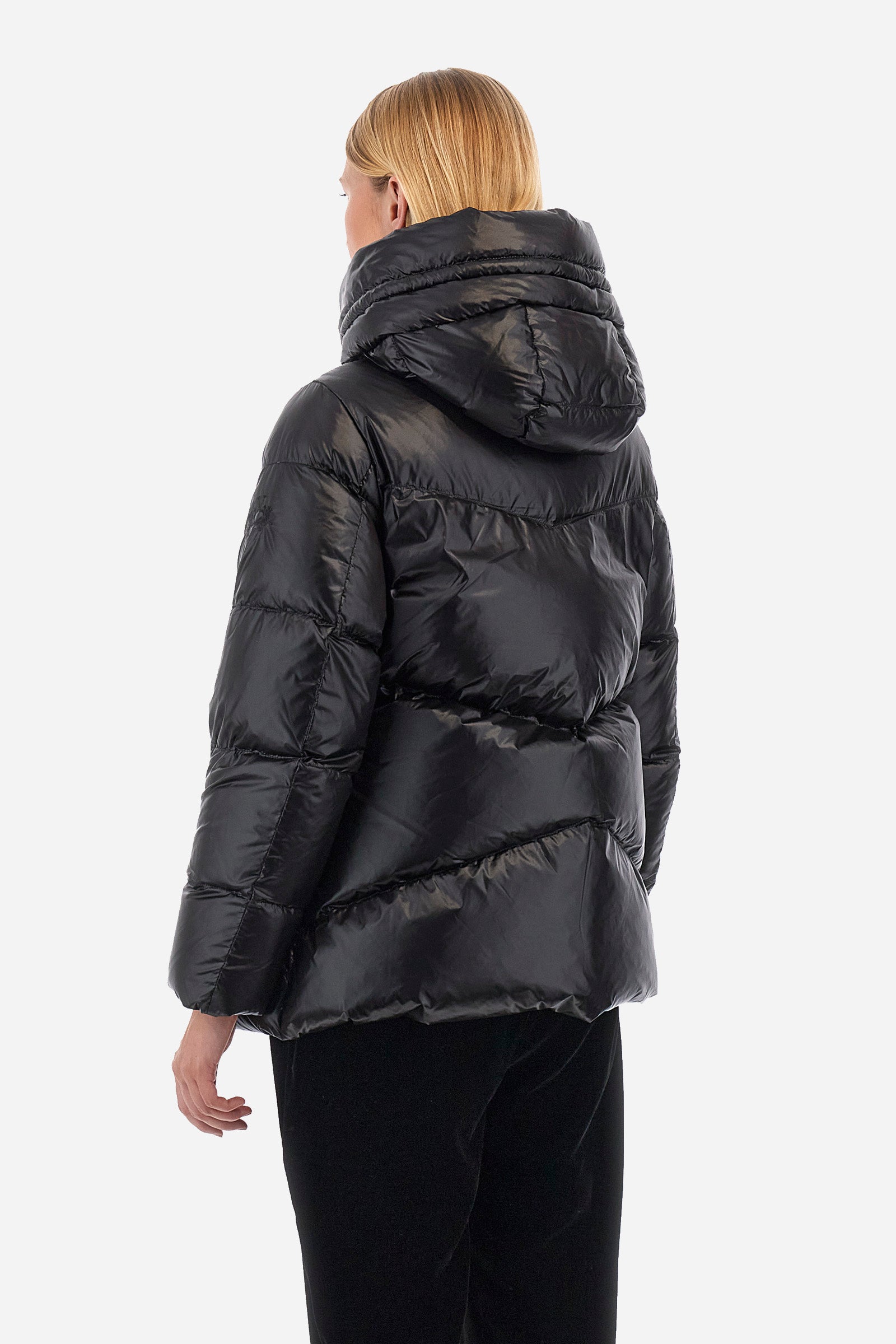 Woman down jacket in regular fit - Winola