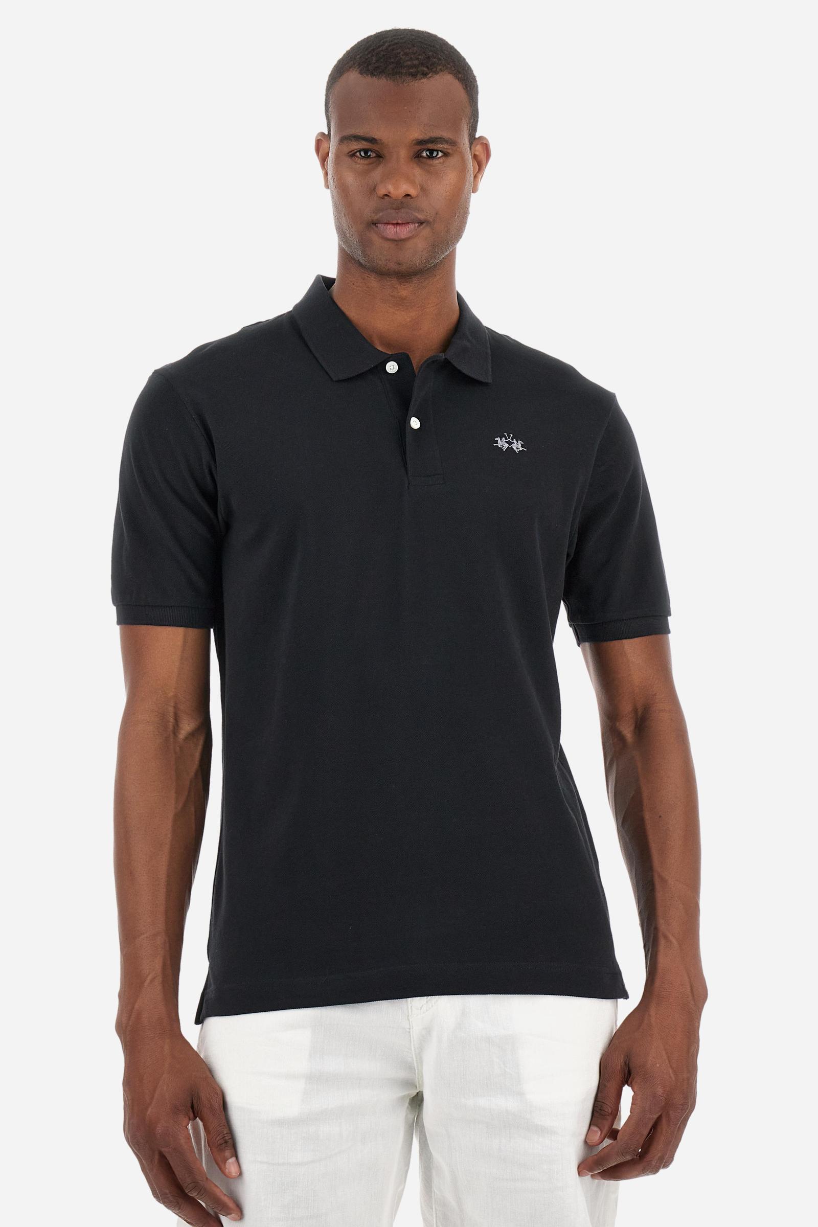 Men’s short sleeve cotton piqué polo shirt with regular fit, two-button placket and contrast brand logo. - Black