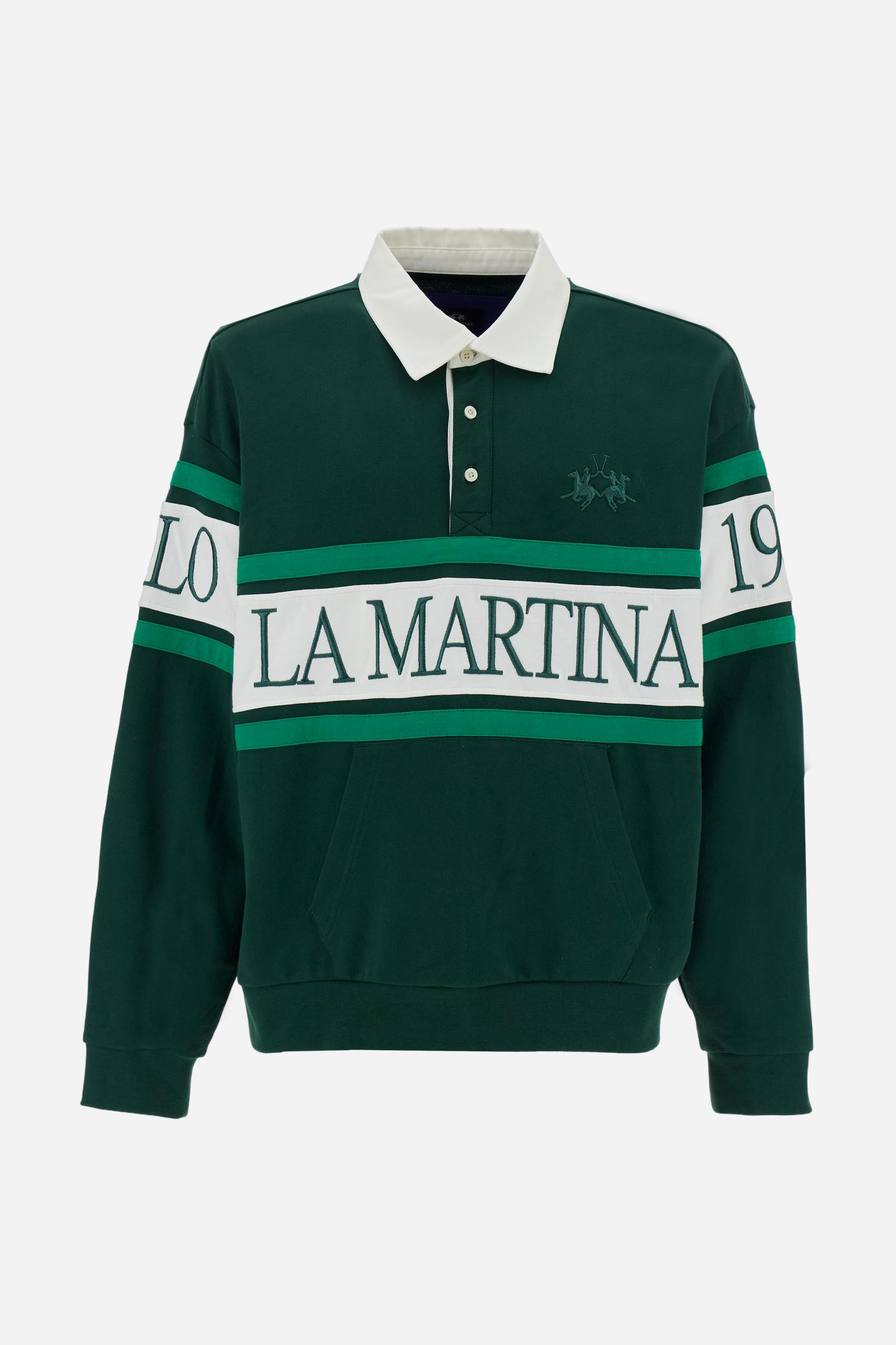 Men’s long-sleeve sweatshirt in lightweight 100% cotton terry. Rugby-inspired design with contrast collar and three-button placket. Kangaroo pocket and colorful chest bands with maxi embroidered lettering. Loose fit. The model wears size L. - Pineneedle