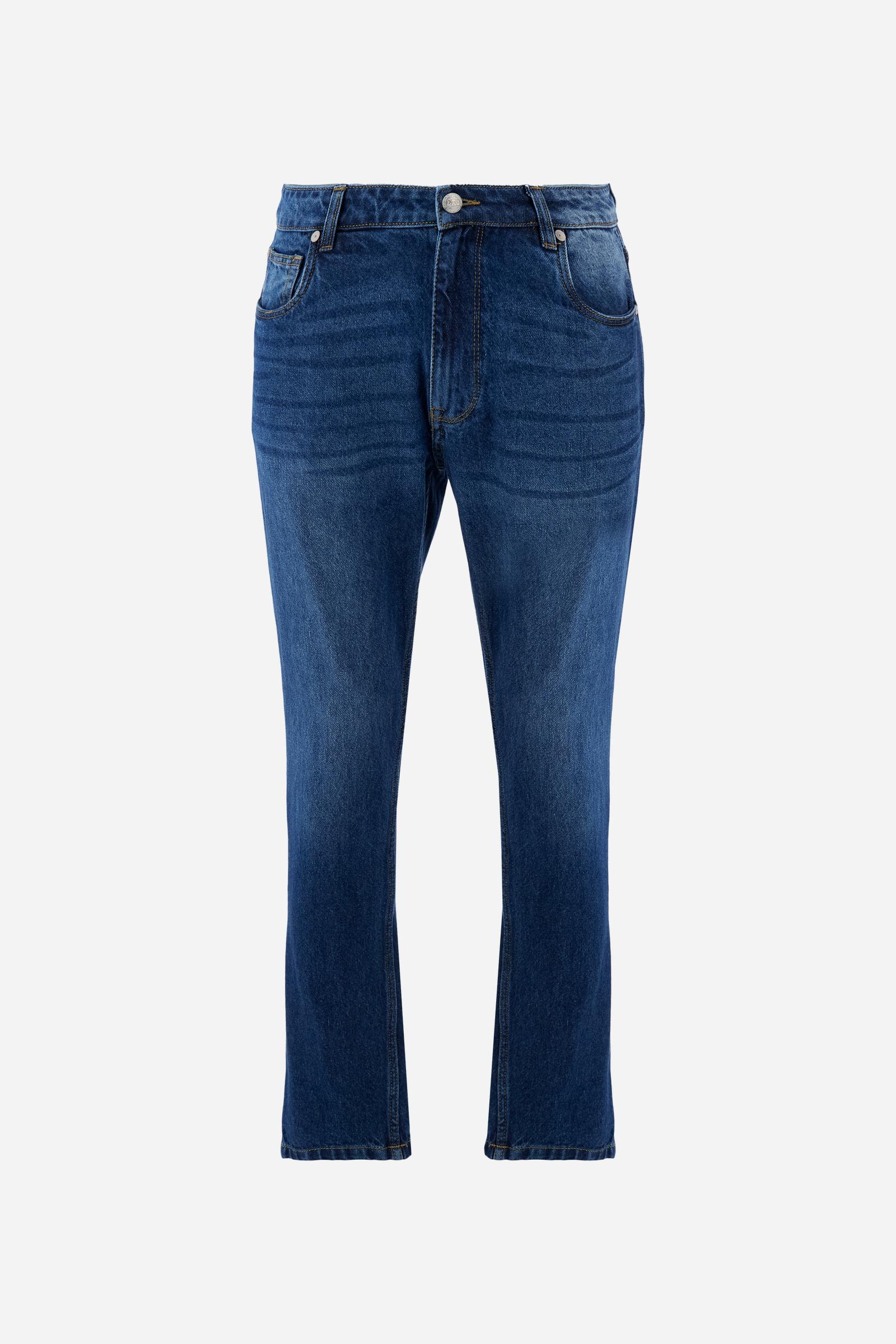 Five-pocket jeans in stretch cotton denim with branded rivets and button. Regular waist and slim leg. Embroidered logo on coin pocket and branded label on the back. - Dark Indigo Denim