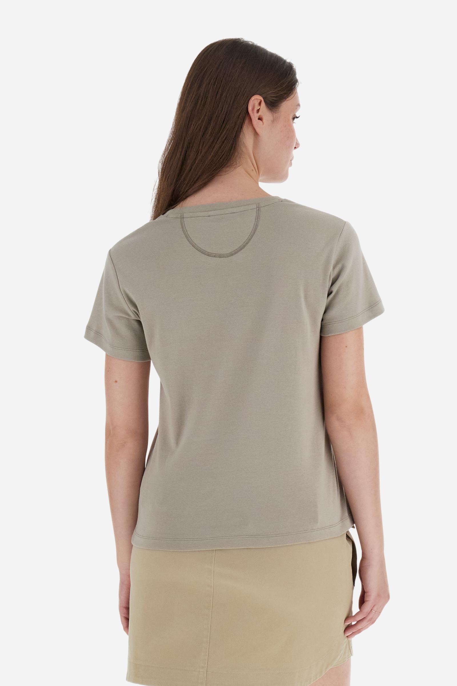 Women’s short-sleeve T-shirt in 100% cotton ribbed jersey. Crew neck model with contrast detail inside the neckline and maxi flock print of the brand logo on the chest in contrast colour. Slim fit. The model wears size 2. - Moon Rock
