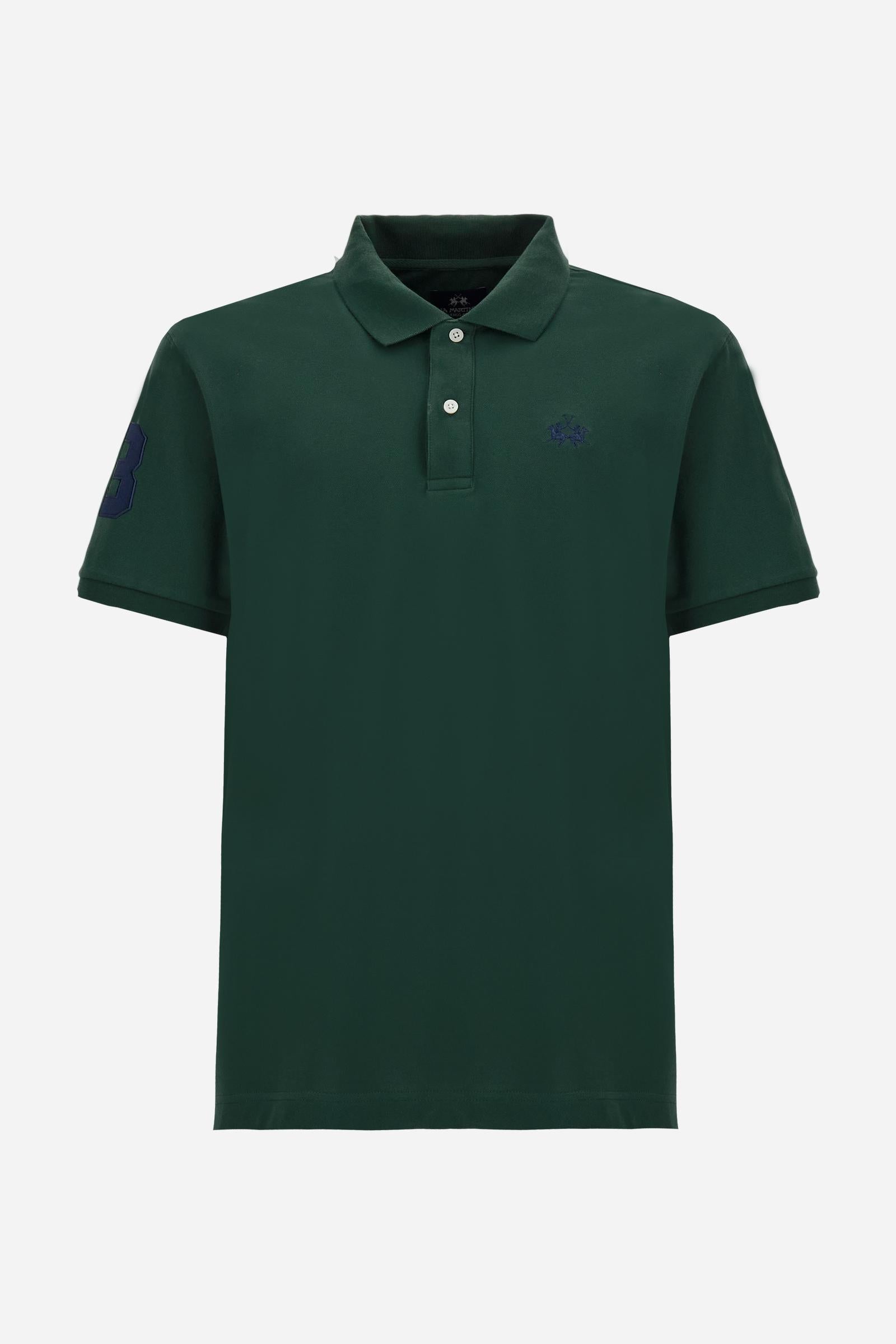 Men’s short-sleeve stretch piqué polo. Two-button placket and ribbed details, with a regular fit. Iconic style characterised by applied logo and patches. - Pineneedle