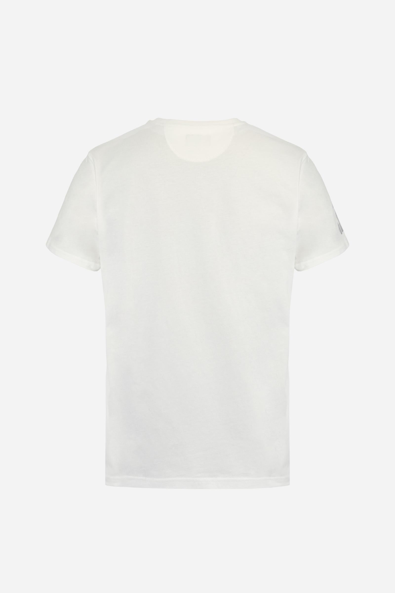 Men's single-colour crew-neck T-shirt with short sleeves, made of 100% cotton. The front features a printed logo and the lettering La Martina Polo. The number 3 is printed on one of the sleeves. Regular fit. The model is wearing a size L. - Optic White