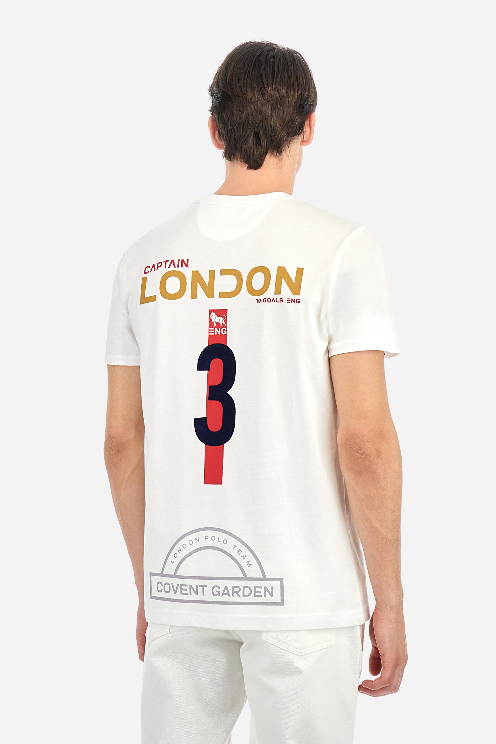 Single-colour short-sleeved men's T-shirt made of cotton jersey. Crew neck, with colour-contrasting jersey border inside. Mlticoloured lettering is printed on the chest, enriched by the embroidered brand logo. The graphics on the back are printed, while the number is a flocked transfer in a contrasting colour. On the right sleeve the small star detail is hand-embroidered with multi-coloured threads. The fit is regular. The model is wearing a size L. - Optic White