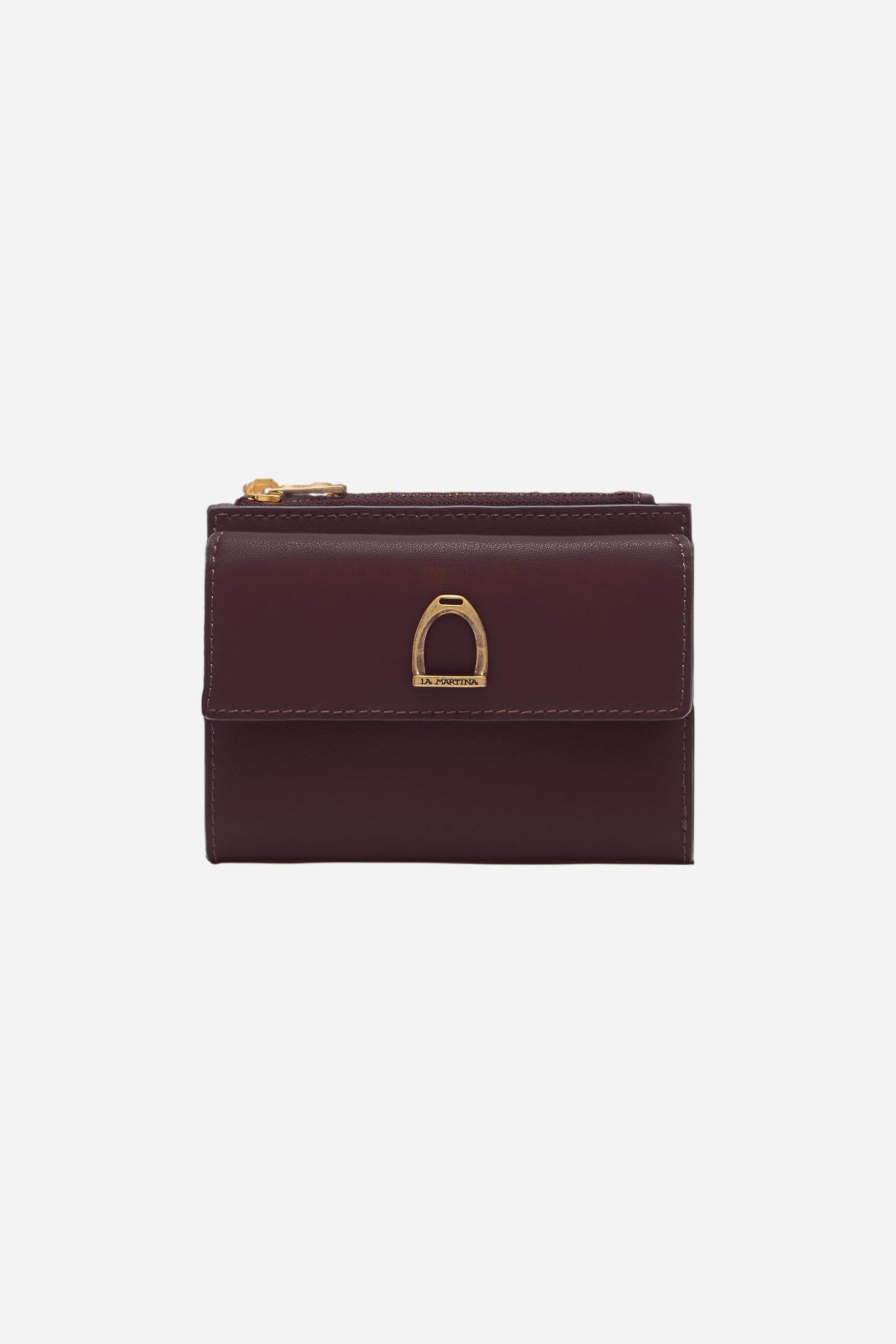 Folding wallet with zip in calfskin leather. Essential and elegant, with front flap and coin pocket. - WINE