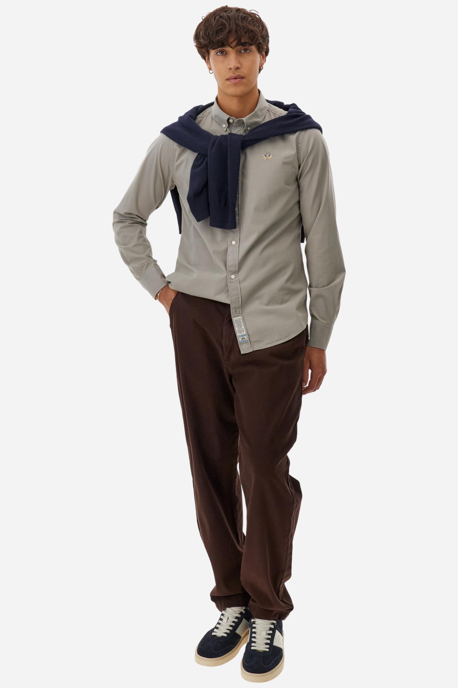 Men's long-sleeved shirt in cotton poplin. Slim fit with button-down collar. - Moon Rock