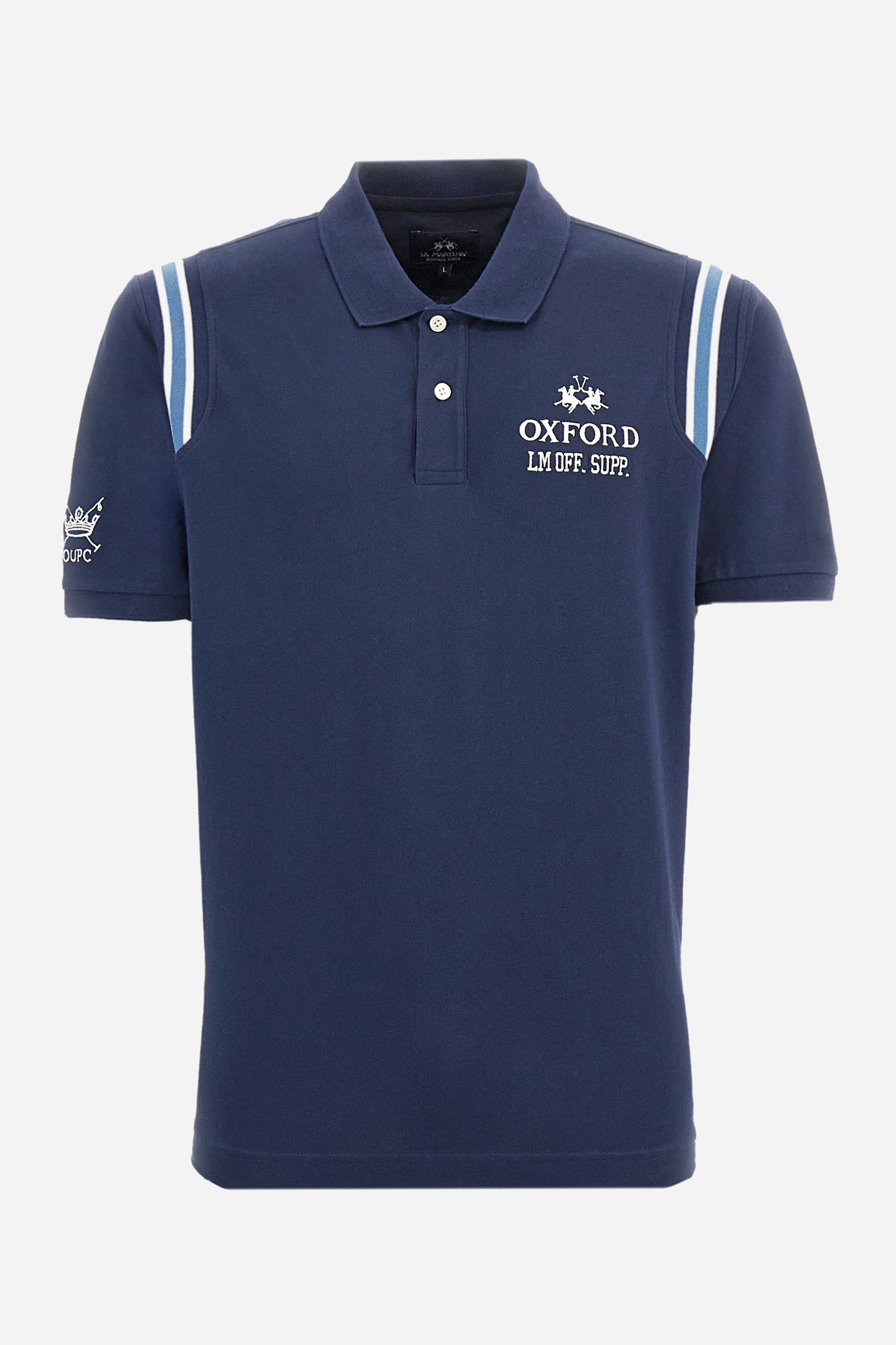 Men's short-sleeved polo shirt in plain stretch cotton. Two-button fastening. The sleeves are finished with contrasting stripes. The logo and lettering associated with the Oxford line are embroidered on the front. Regular fit. The model is wearing a size L. - Navy