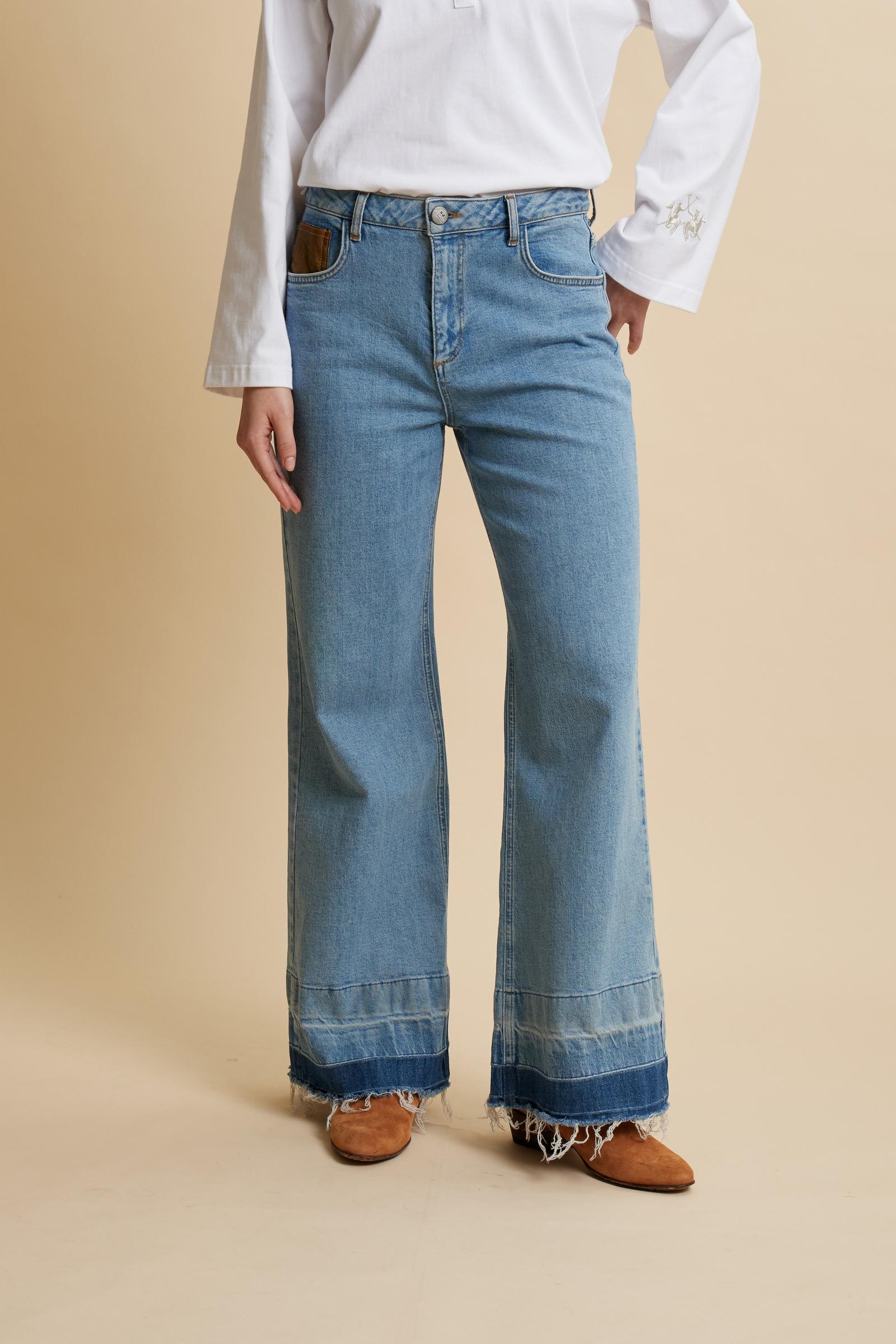 Women’s wide-leg raw-edge denim jeans – Clyde