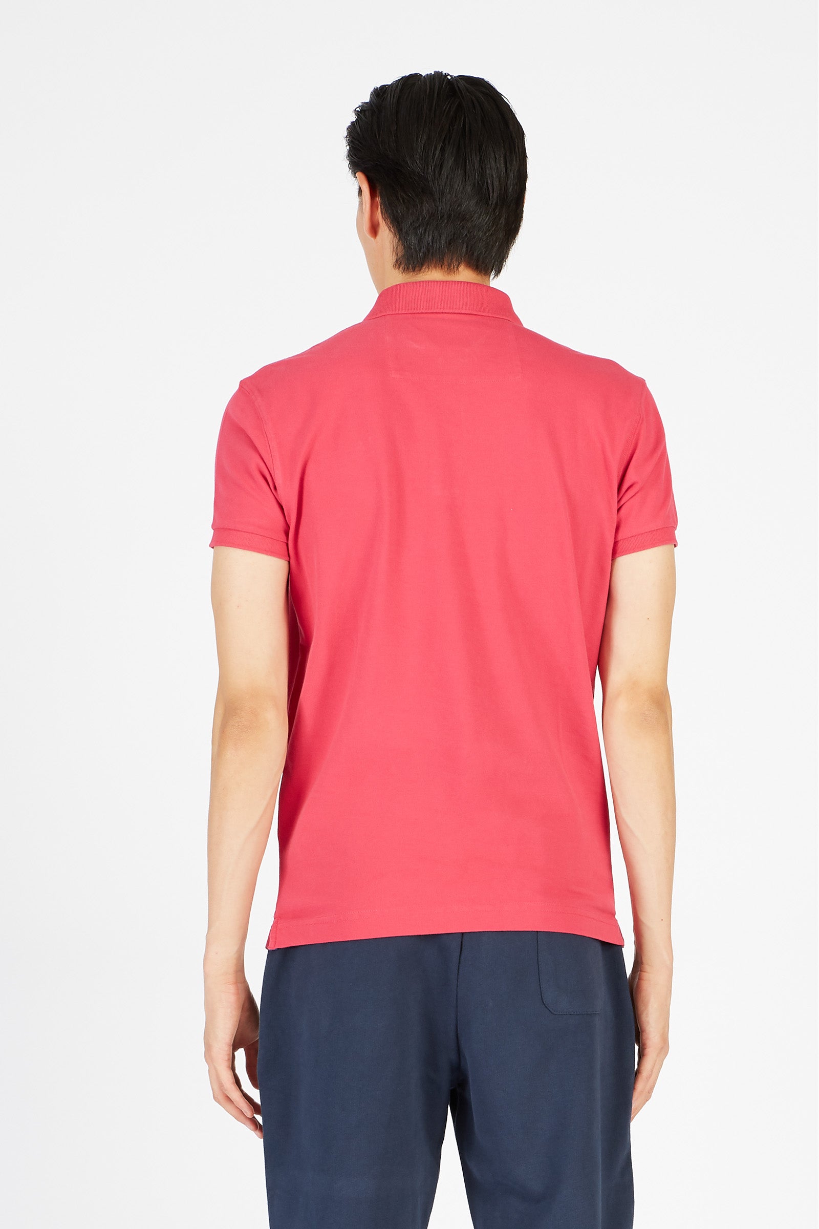 Men's short-sleeved, slim-fit polo shirt. A classic model with a contrasting embroidered La Martina logo-embellished chest. Perfect when worn with a pair of jeans from the collection. - Raspberry Wine