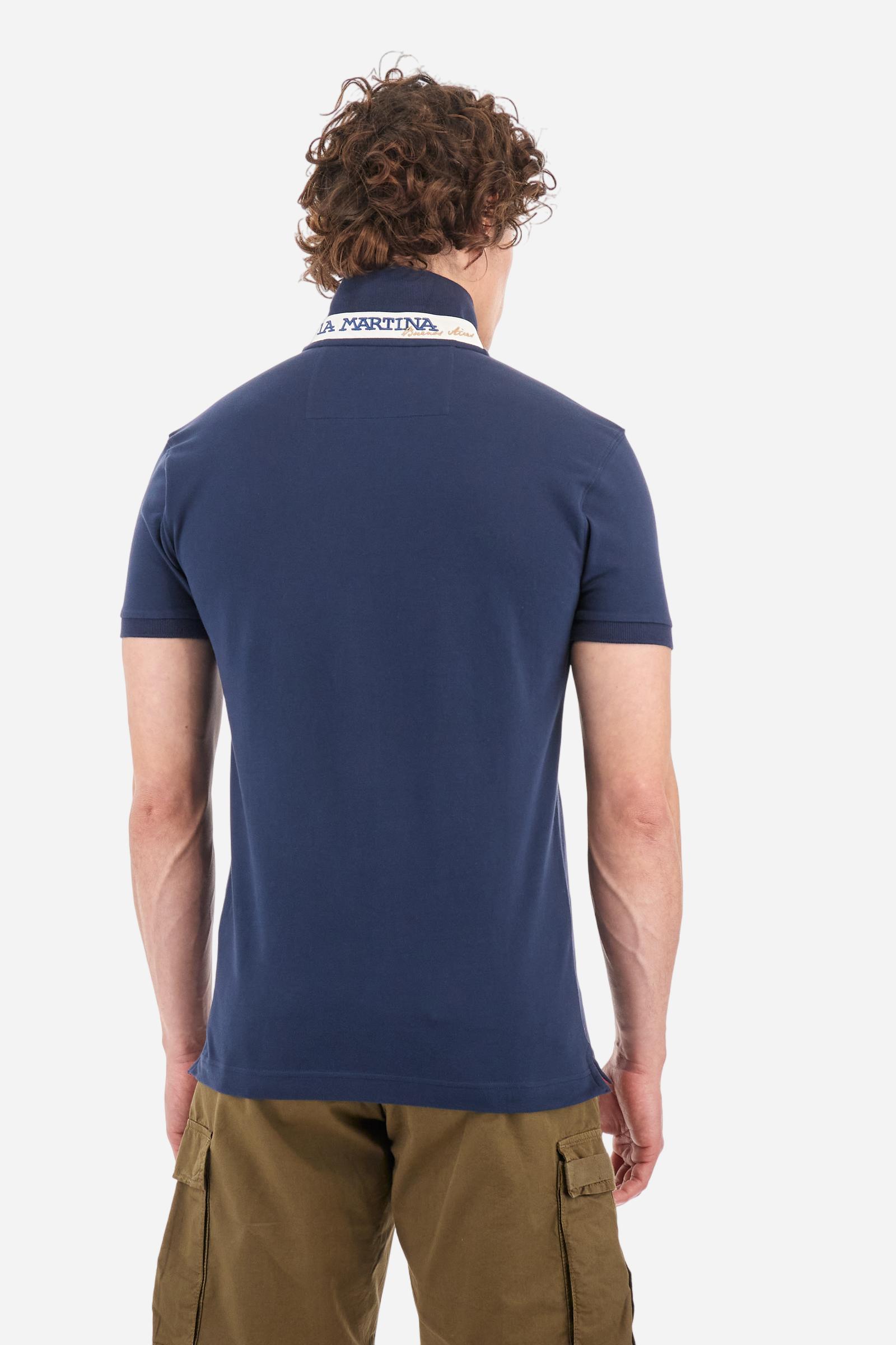 Men's short-sleeved cotton piqué polo shirt. Regular fit with fabric detail under the collar. - Navy