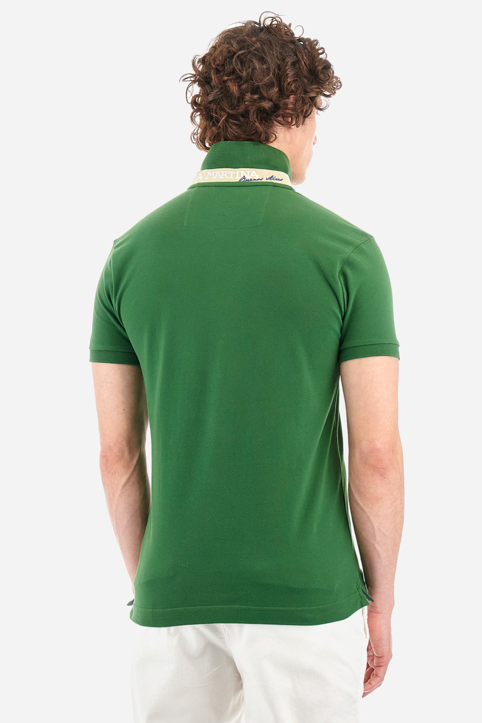 Men's short-sleeved, slim-fit polo shirt. A classic model with a contrasting embroidered La Martina logo-embellished chest. Perfect when worn with a pair of jeans from the collection. - Junipet