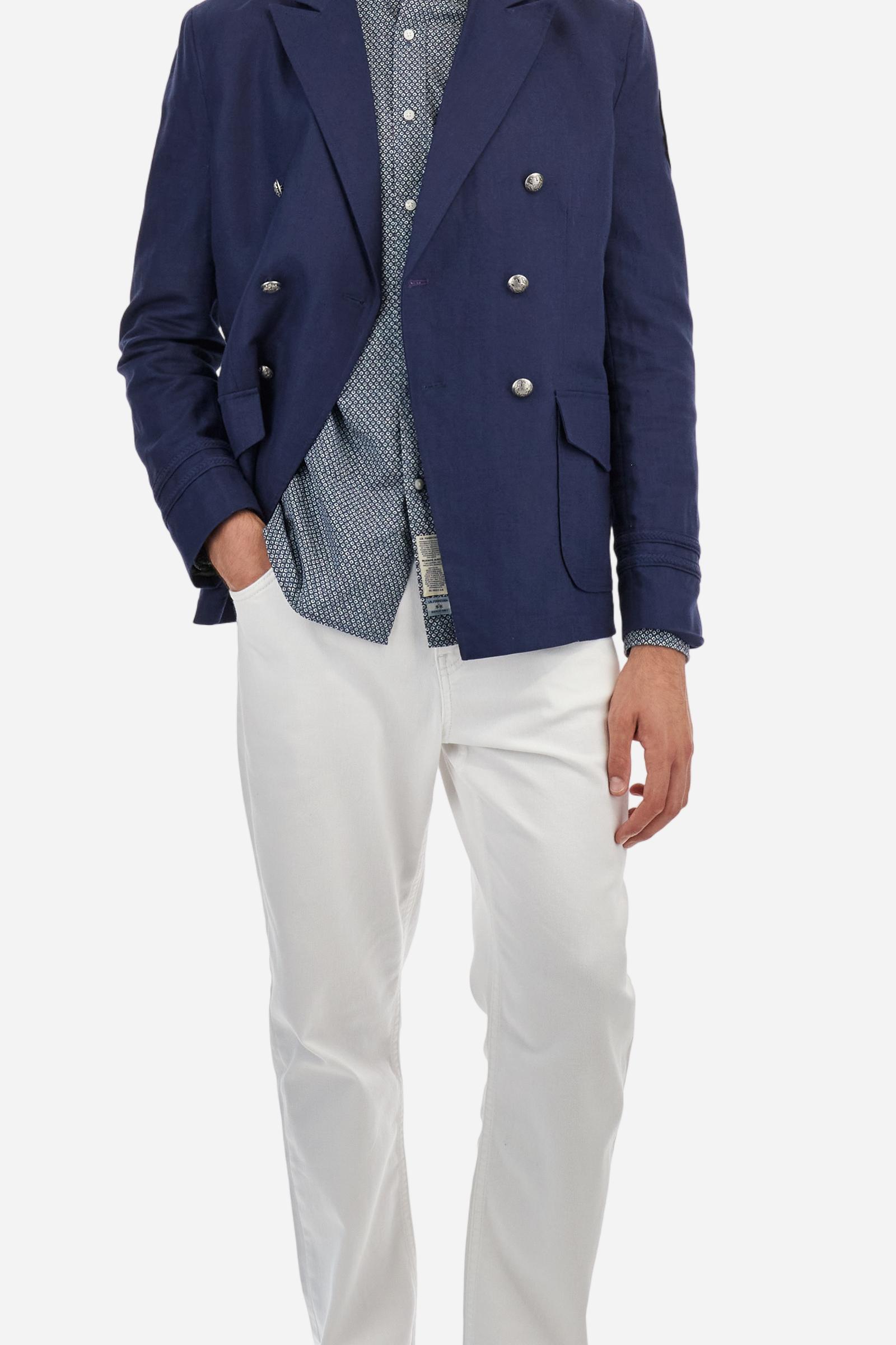 Men's single-colour trousers, in stretch cotton drill. Five-pocket style with straight leg. Zip and metal button fastening. On the front, under the belt on the right side, there is a small coin pocket and gunmetal rivets. On the back of the belt, on the right side, there is a personalised belt back in tan eco-leather with the brand logo. The fit is regular. The model is wearing a size 33. - Off White