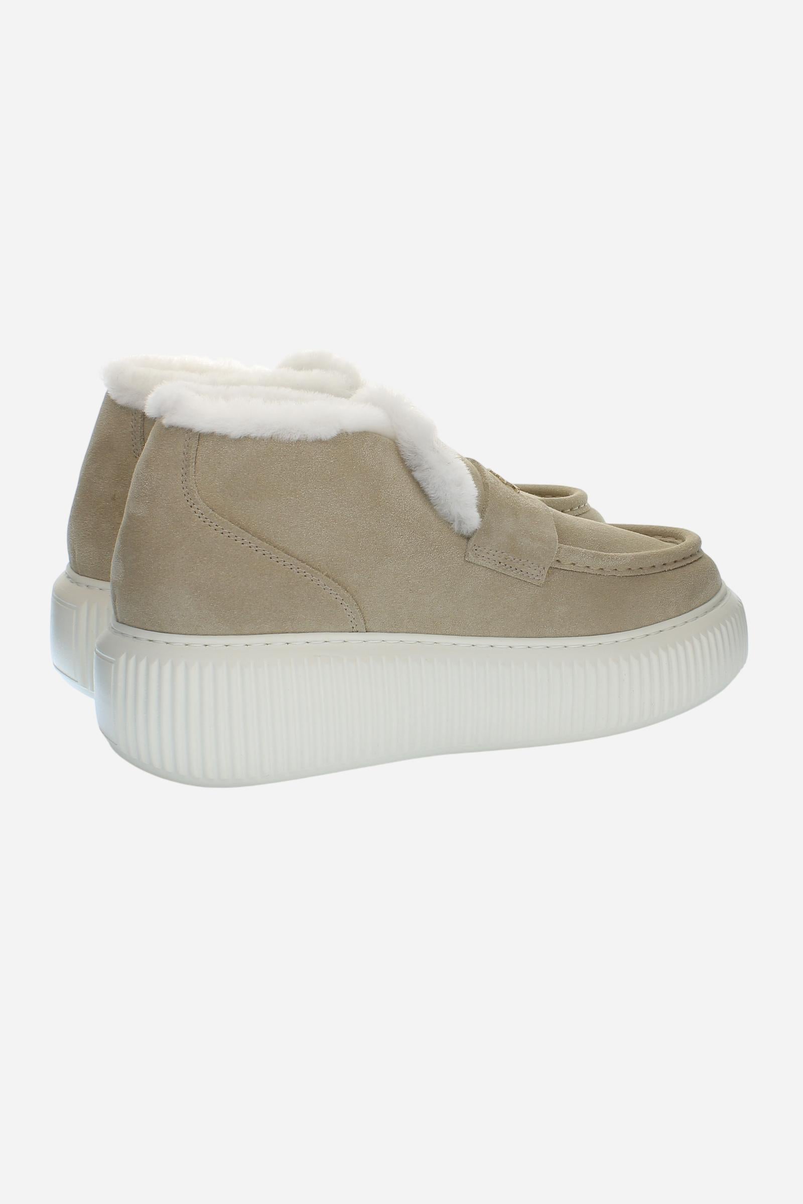 Women's sporty loafers in soft suede with metallic logos and sheepskin lining. Lightweight box soles for everyday comfort and elegance. - BEIGE