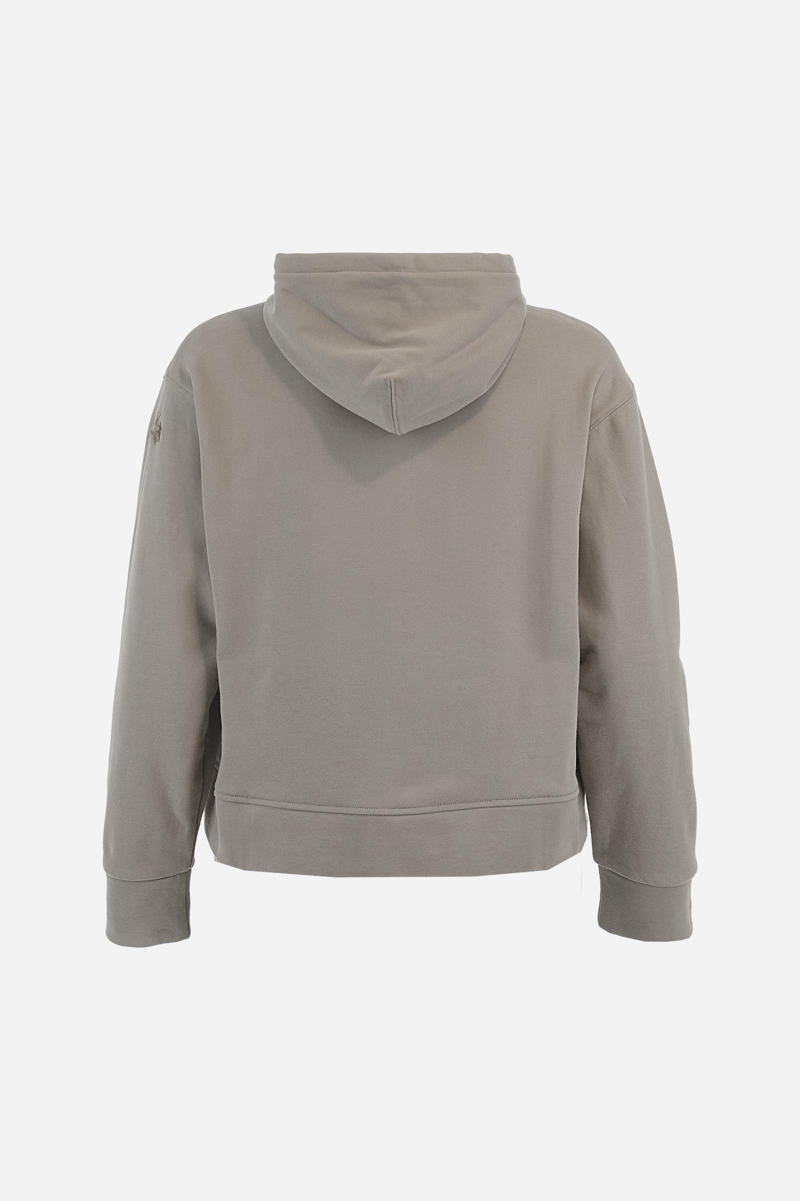 Women’s hoodie with long sleeves in 100% cotton french terry, solid colour with a velvety and warm touch. The hood is lined in tone-on-tone jersey and finished with a velvet drawstring. The chest graphic recalls the refined aesthetics of the Royal Polo theme, while the small brand logo is tone-on-tone embroidered on the sleeve. The model wears size L. - Moon Rock