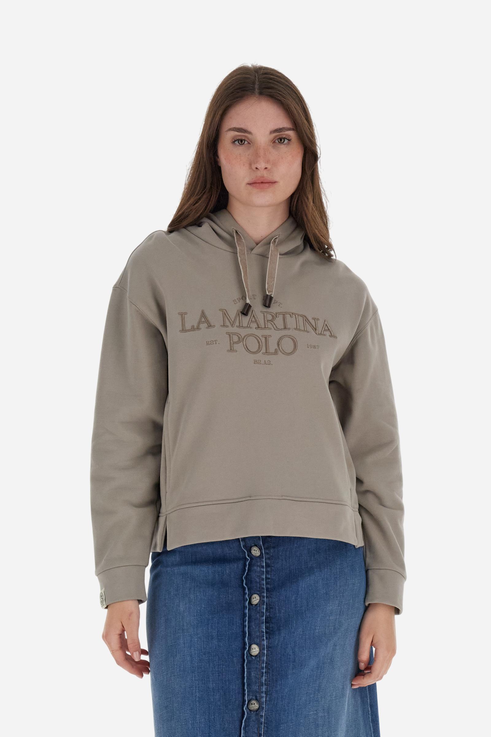Women’s hoodie with long sleeves in 100% cotton french terry, solid colour with a velvety and warm touch. The hood is lined in tone-on-tone jersey and finished with a velvet drawstring. The chest graphic recalls the refined aesthetics of the Royal Polo theme, while the small brand logo is tone-on-tone embroidered on the sleeve. The model wears size L. - Moon Rock