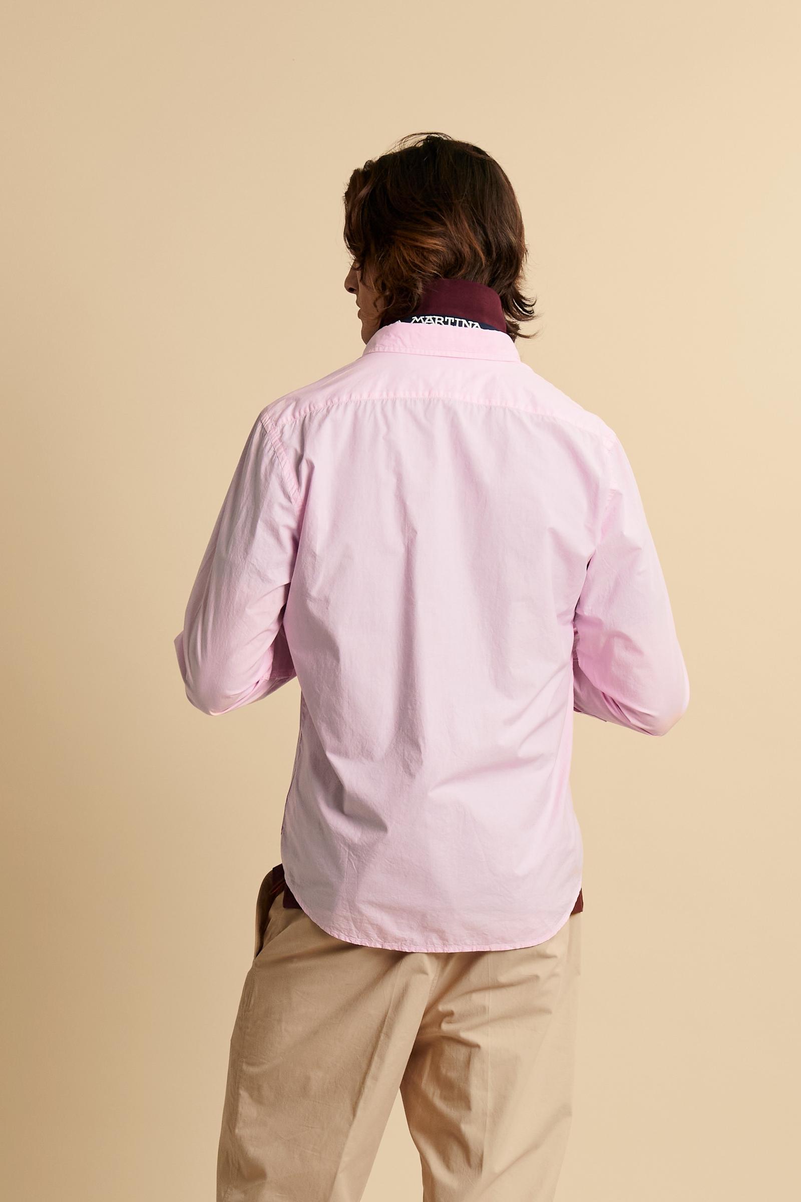 Men’s long-sleeve garment-dyed cotton poplin shirt. Regular fit with button-down collar and tricolor embroidered logo on the chest. - FairTale