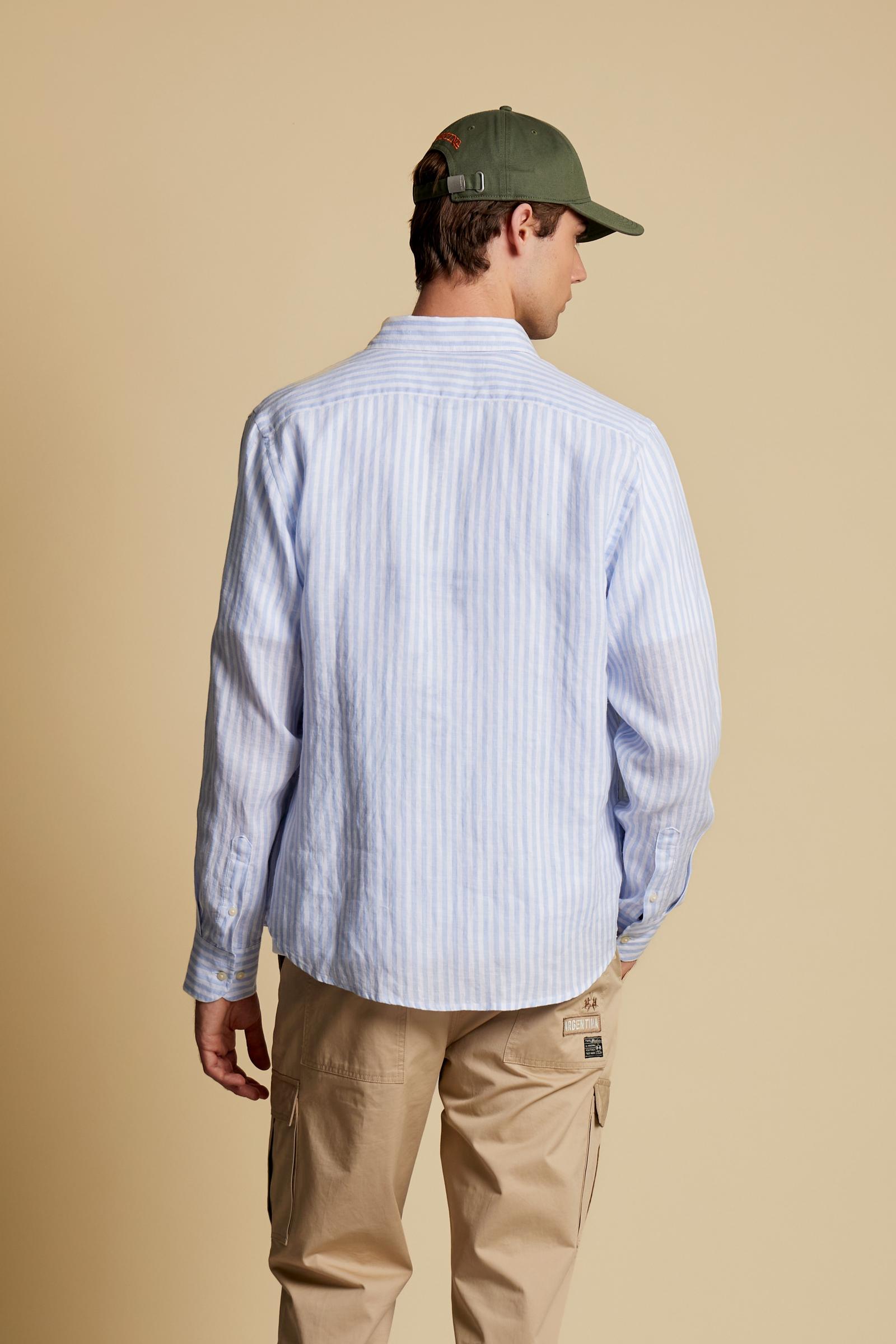 Men’s striped linen long-sleeve shirt with button-down collar. Regular fit and contrast embroidered logo on the chest. - Skyway/Optic White                                                                                                                                                                                                                                                                                                                                                                                     