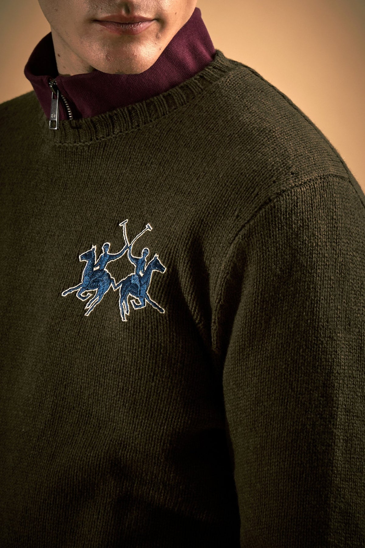 Herren Rundhalsausschnitt Merinowolle Pullover mit großem Logo - Eval