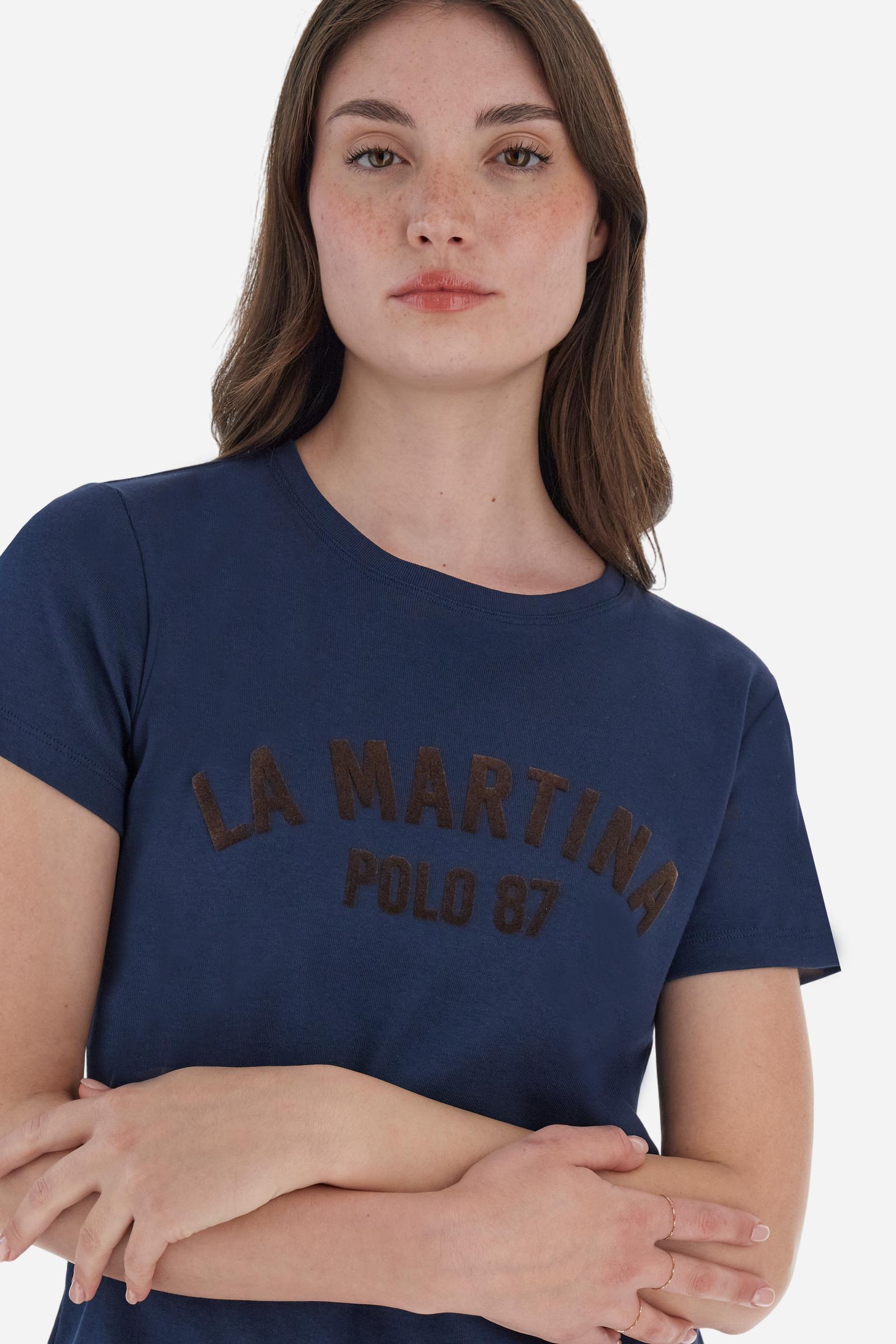Women’s short-sleeve T-shirt in 100% cotton ribbed jersey. Crew neck model with contrast detail inside the neckline and maxi flock print of the brand logo on the chest in contrast colour. Slim fit. The model wears size 2. - Navy