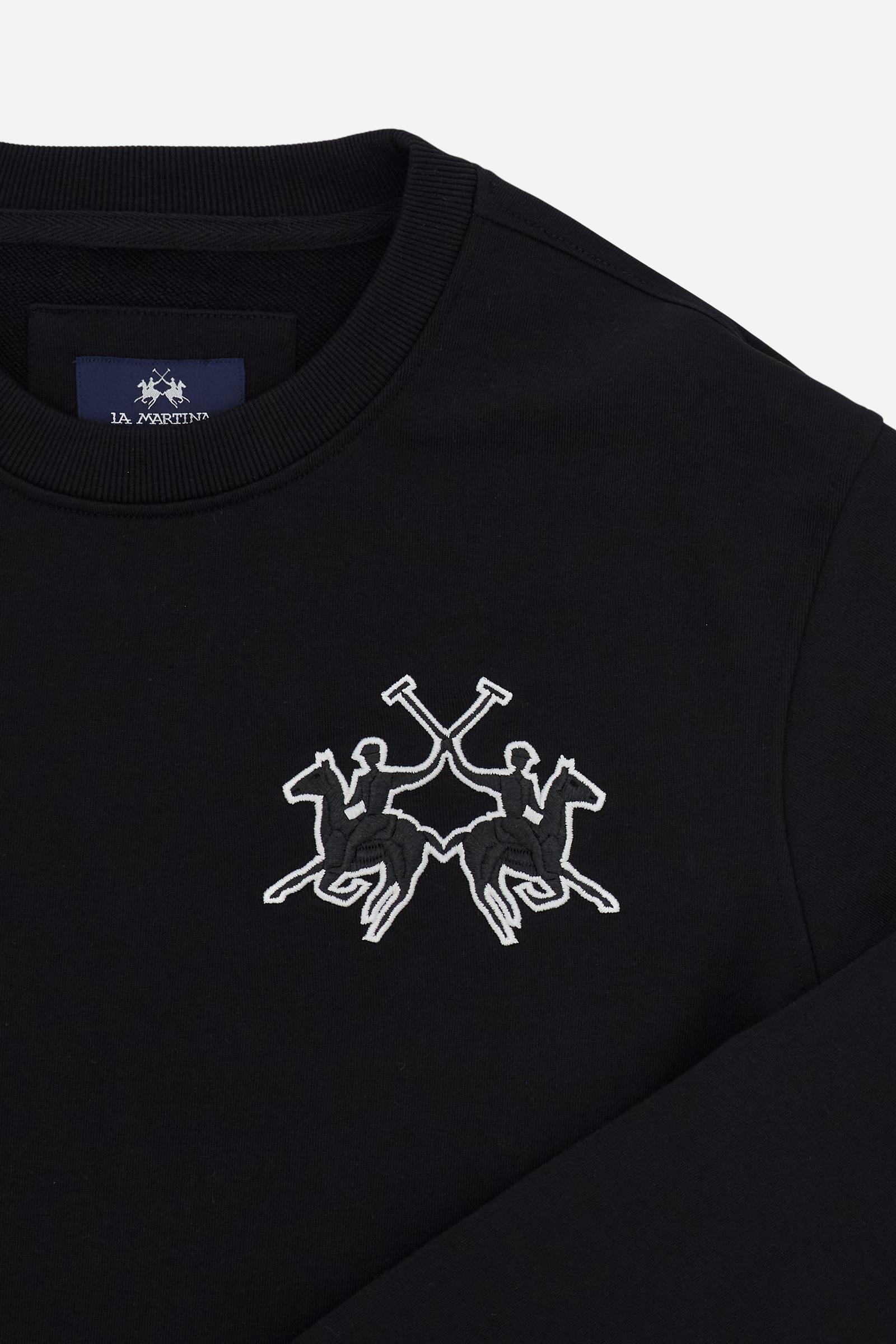 Men's crew-neck sweatshirt with long sleeves made from 100% cotton diagonal fleece. The model features ribbed collar, cuffs and hem in matching tone. The regular fit is enhanced by a modern cut with slightly structured shoulders. The design is distinguished by the exclusive maxi 3D embroidered brand logo in contrasting color on the chest. The model is wearing size L. - Black                                                                                                                                       