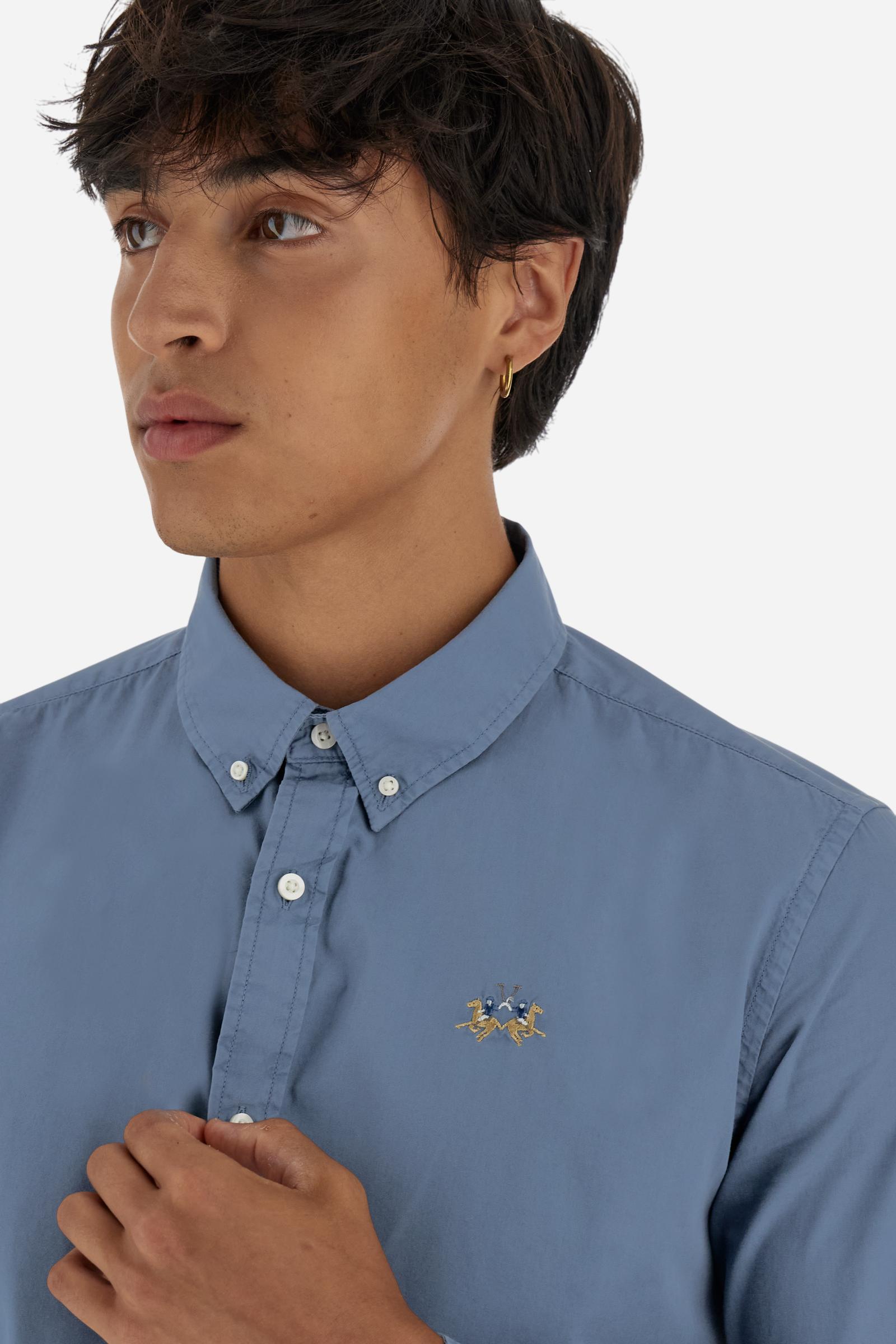 Men's long-sleeved shirt in cotton poplin. Slim fit with button-down collar. - Flint Stone