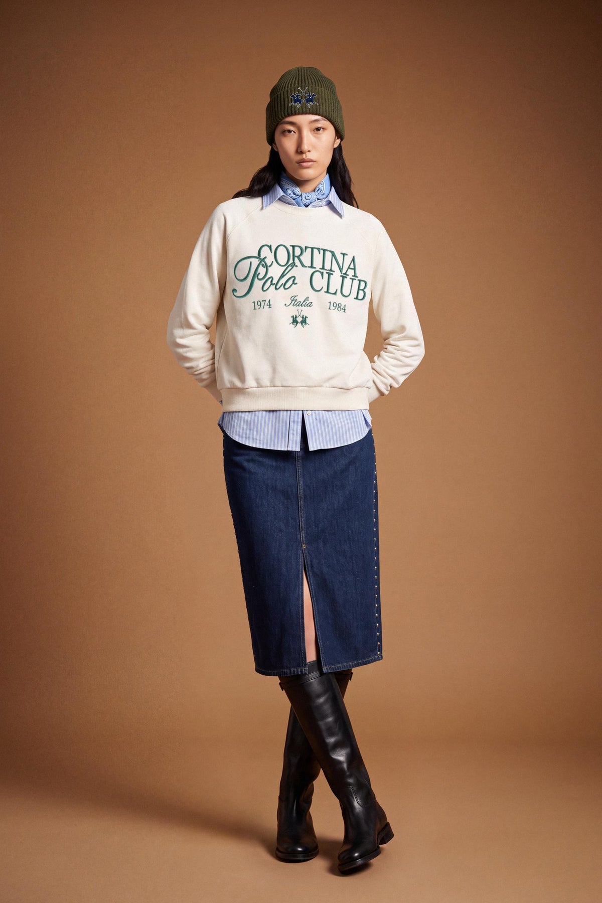 Women's long-sleeve sweatshirt in soft brushed cotton with ribbed crew neck, cuffs, and hem. Relaxed fit with embroidered large Cortina Polo Club logo for style and comfort. - Pristine